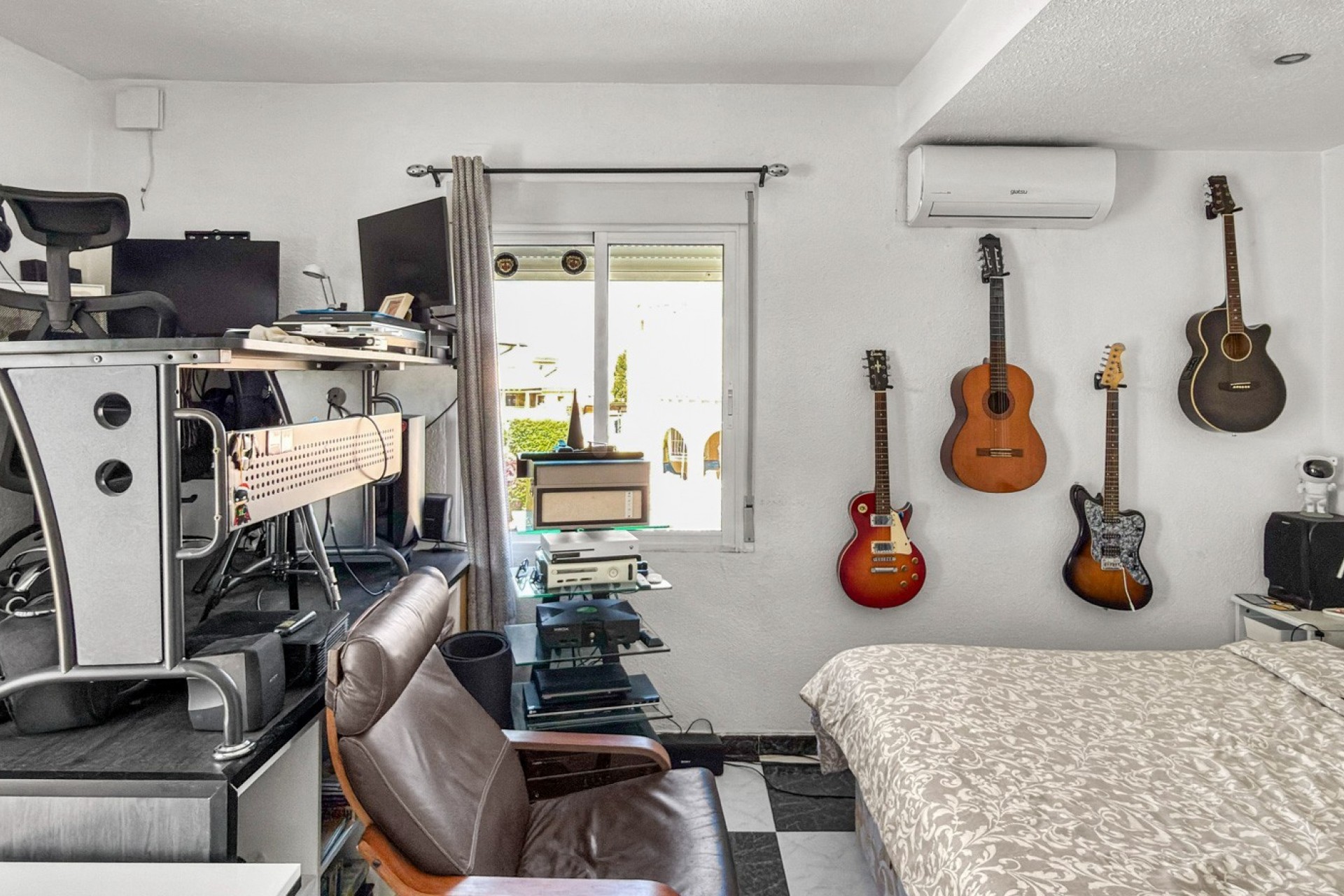 Brukt - Villa -
Ciudad Quesada - Costa Blanca