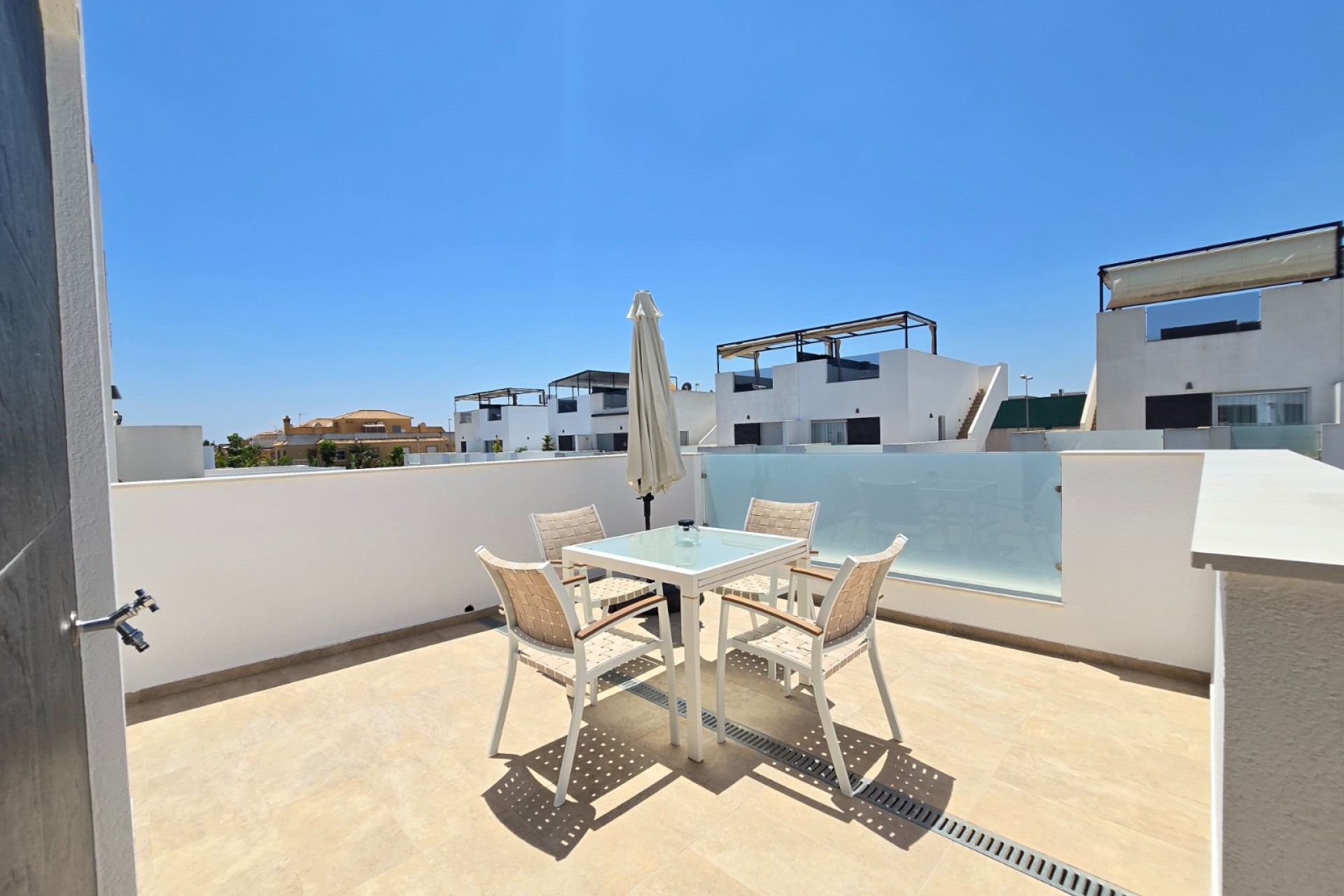 Brukt - Villa -
Ciudad Quesada - Costa Blanca