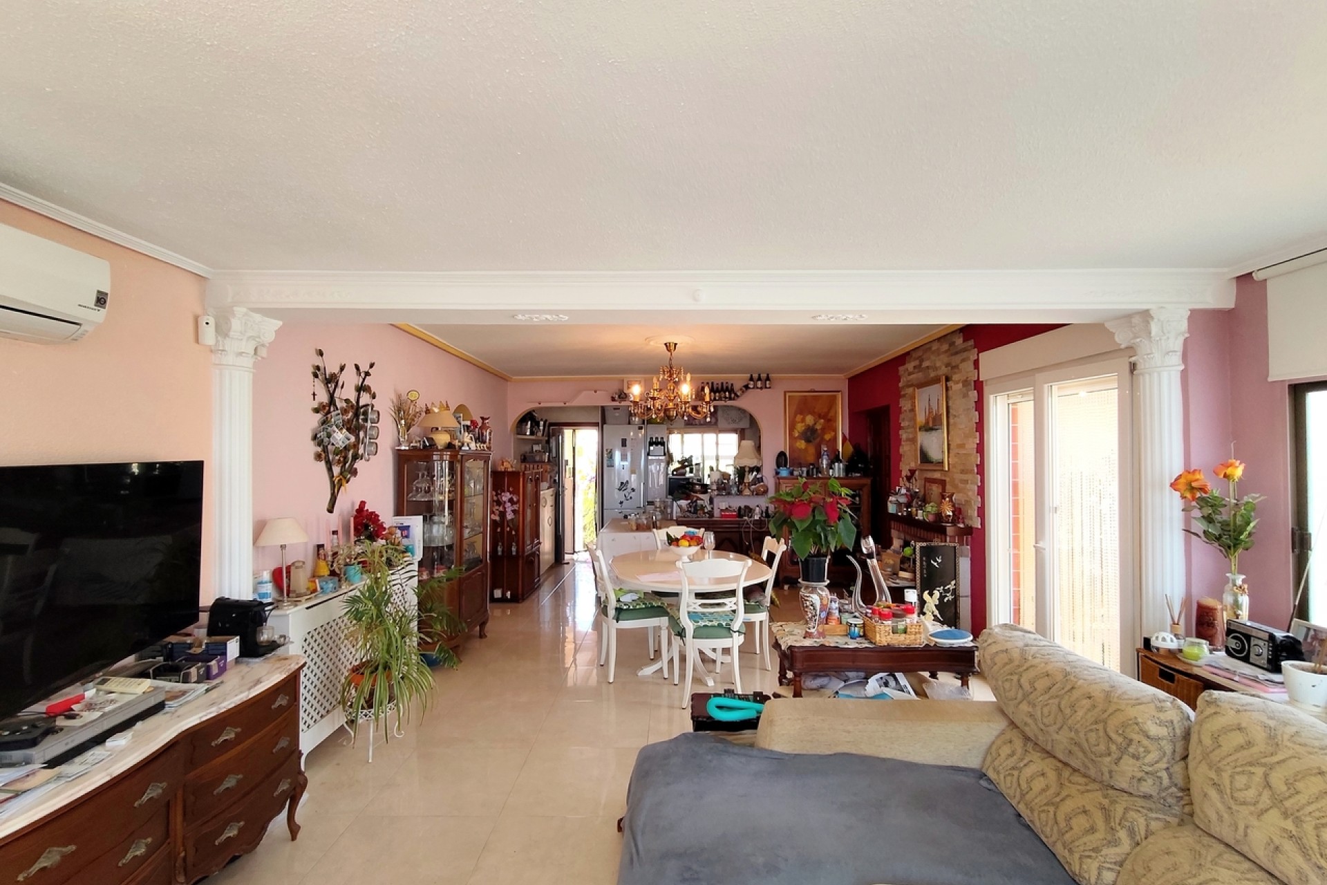Brukt - Villa -
Ciudad Quesada - Costa Blanca