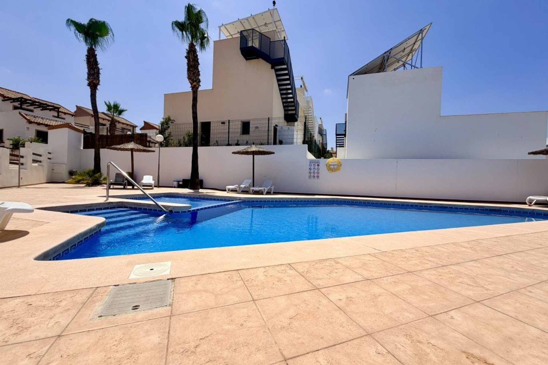 Brukt - Villa -
Ciudad Quesada - Costa Blanca