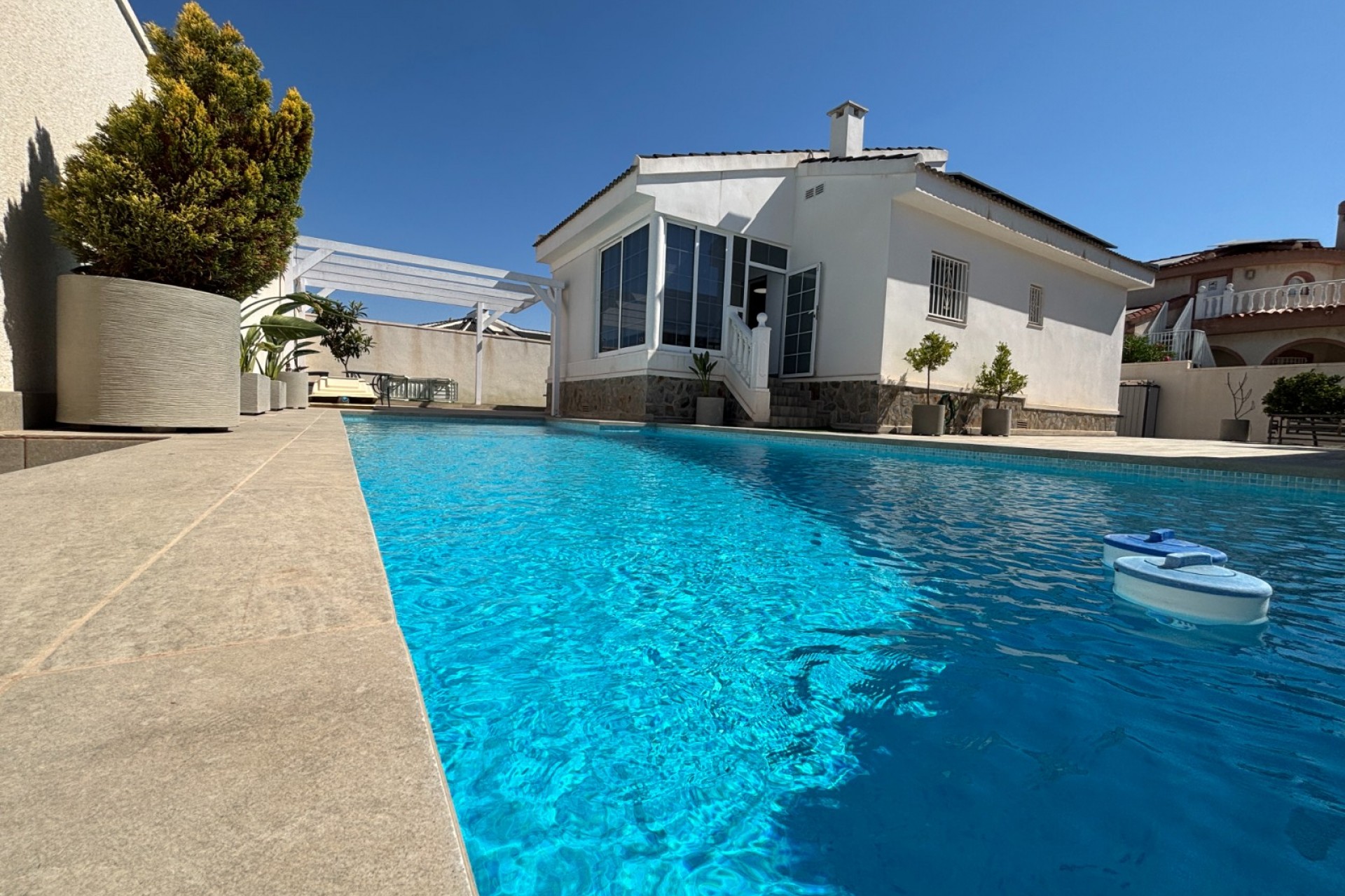 Brukt - Villa -
Ciudad Quesada - Costa Blanca
