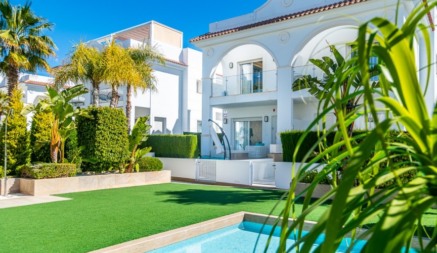 Brukt - Villa -
Ciudad Quesada - Costa Blanca
