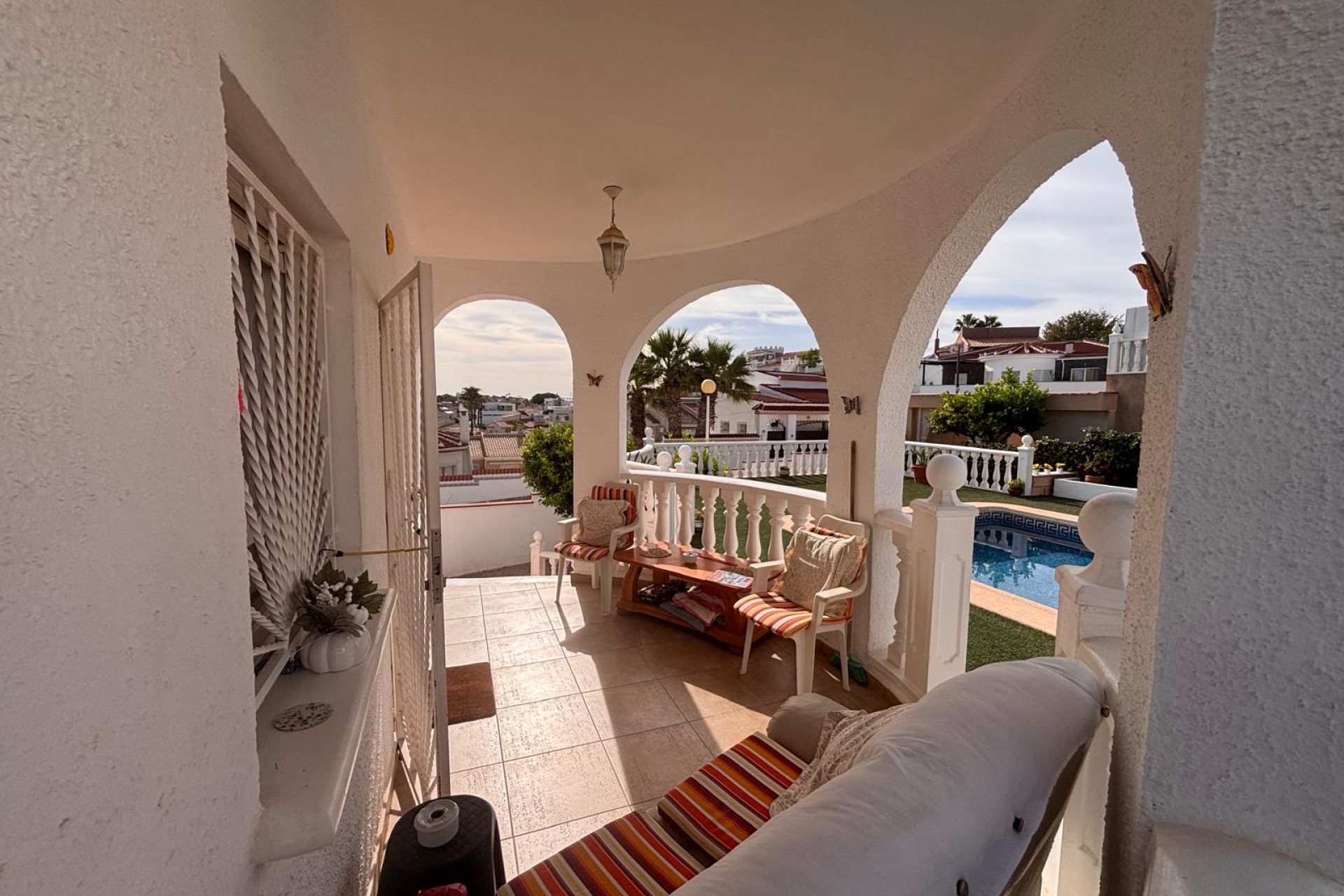Brukt - Villa -
Ciudad Quesada - Costa Blanca