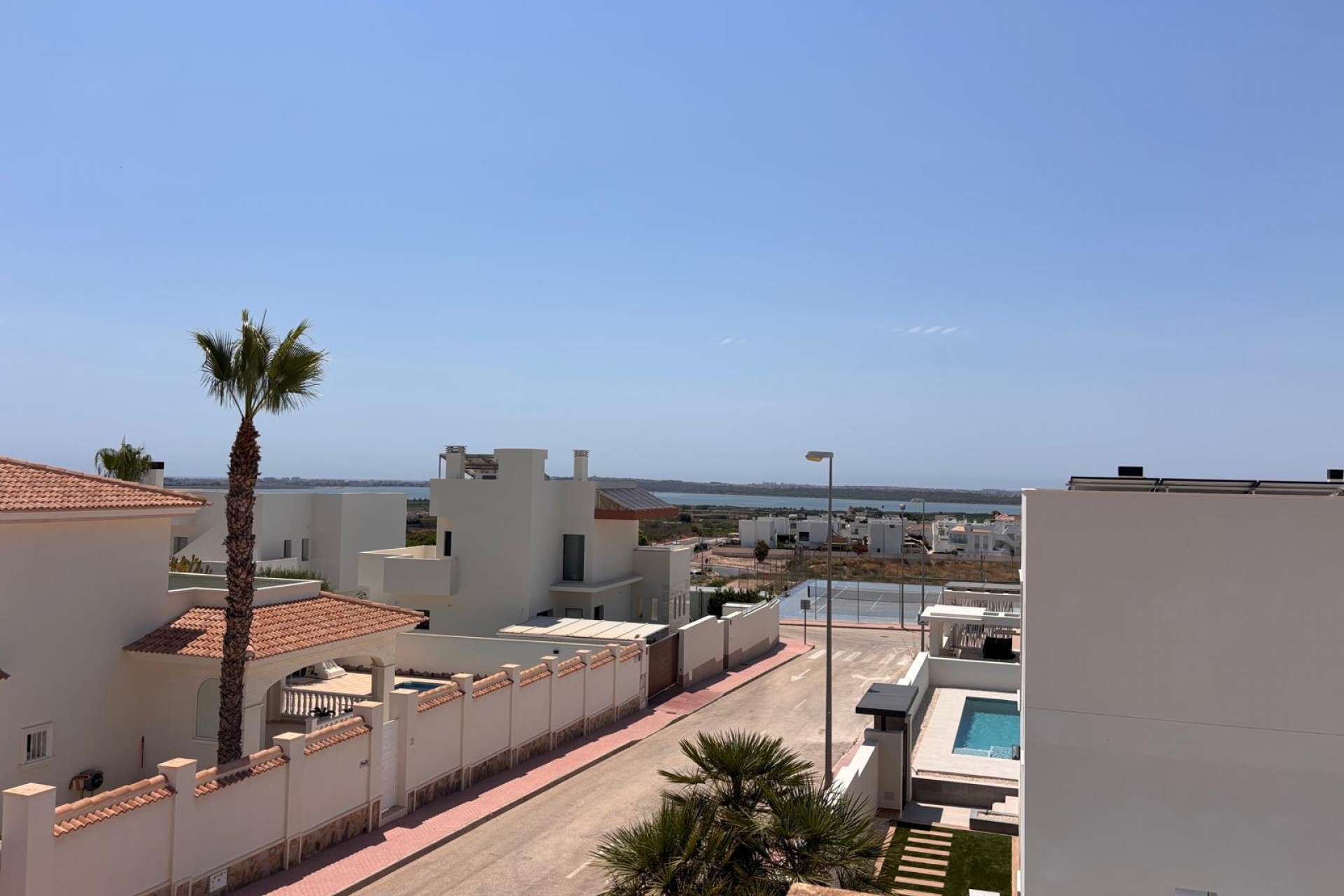 Brukt - Villa -
Ciudad Quesada - Costa Blanca