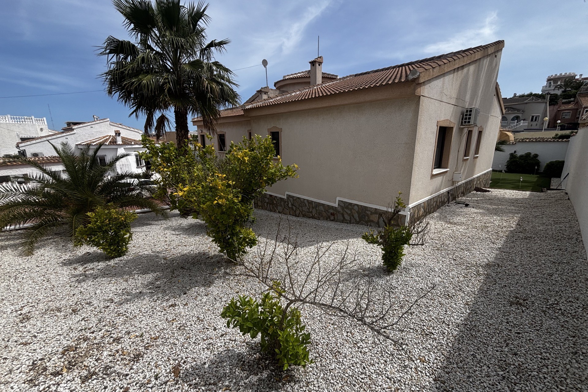 Brukt - Villa -
Ciudad Quesada - Costa Blanca