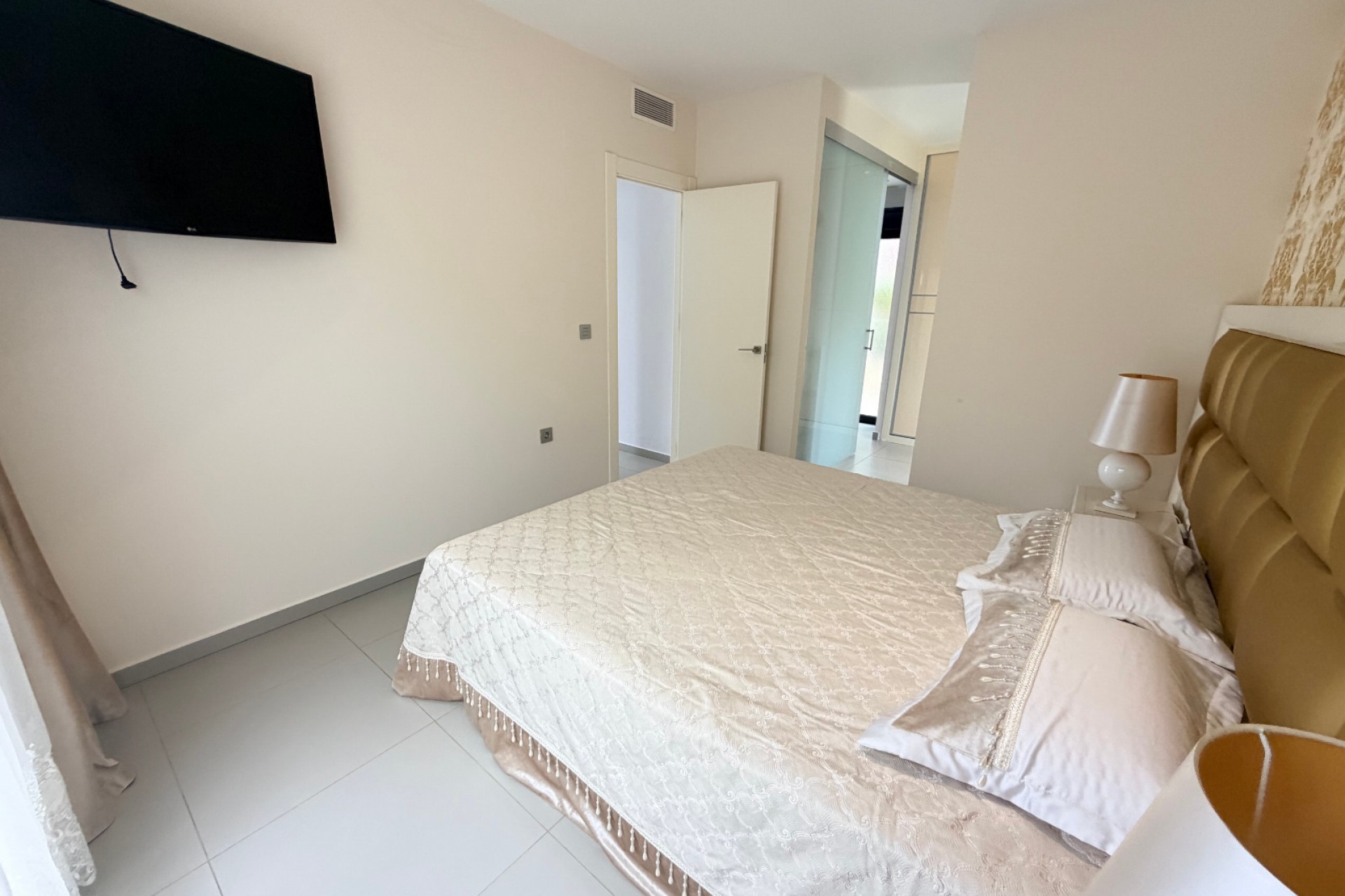 Brukt - Villa -
Ciudad Quesada - Costa Blanca