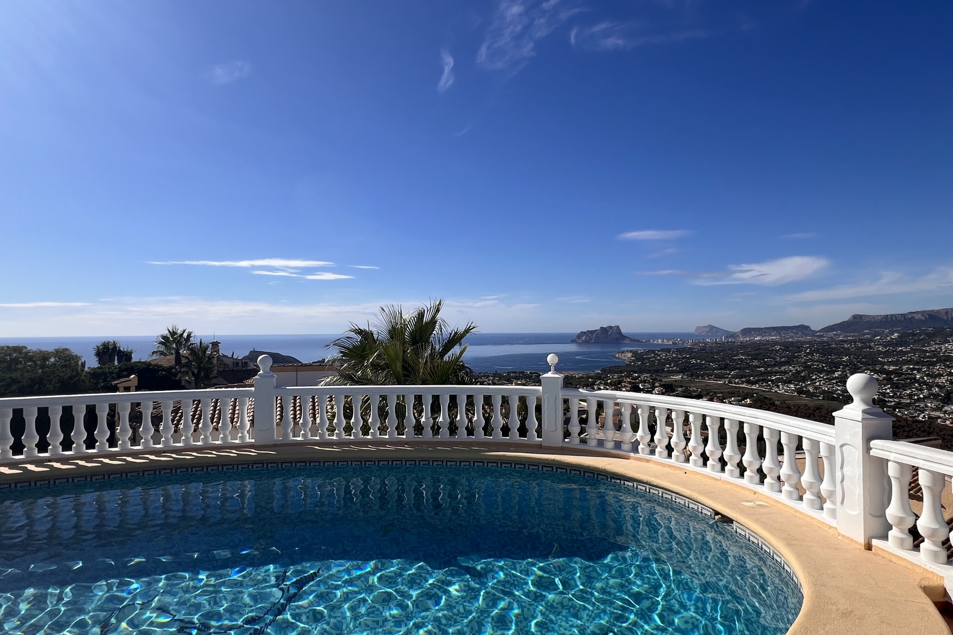 Brukt - Villa -
Cumbre del Sol - Costa Blanca