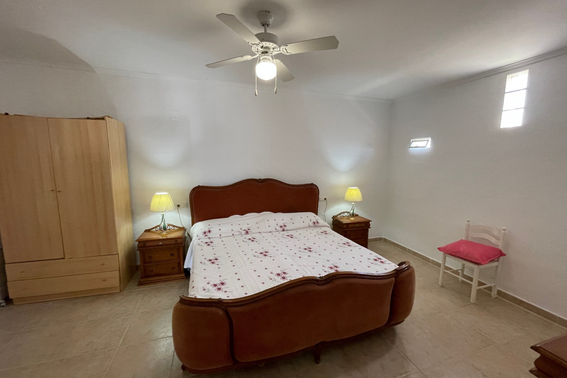 Brukt - Villa -
Daya Nueva - Costa Blanca