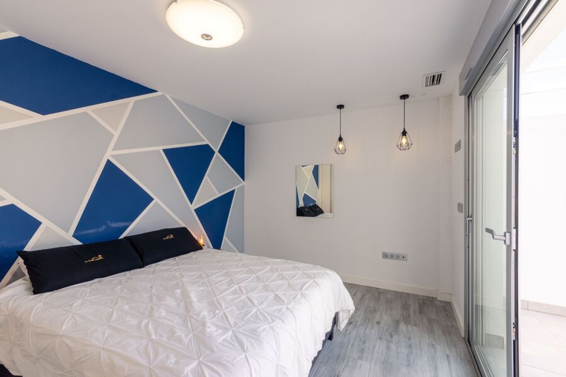 Brukt - Villa -
Daya Vieja - Costa Blanca