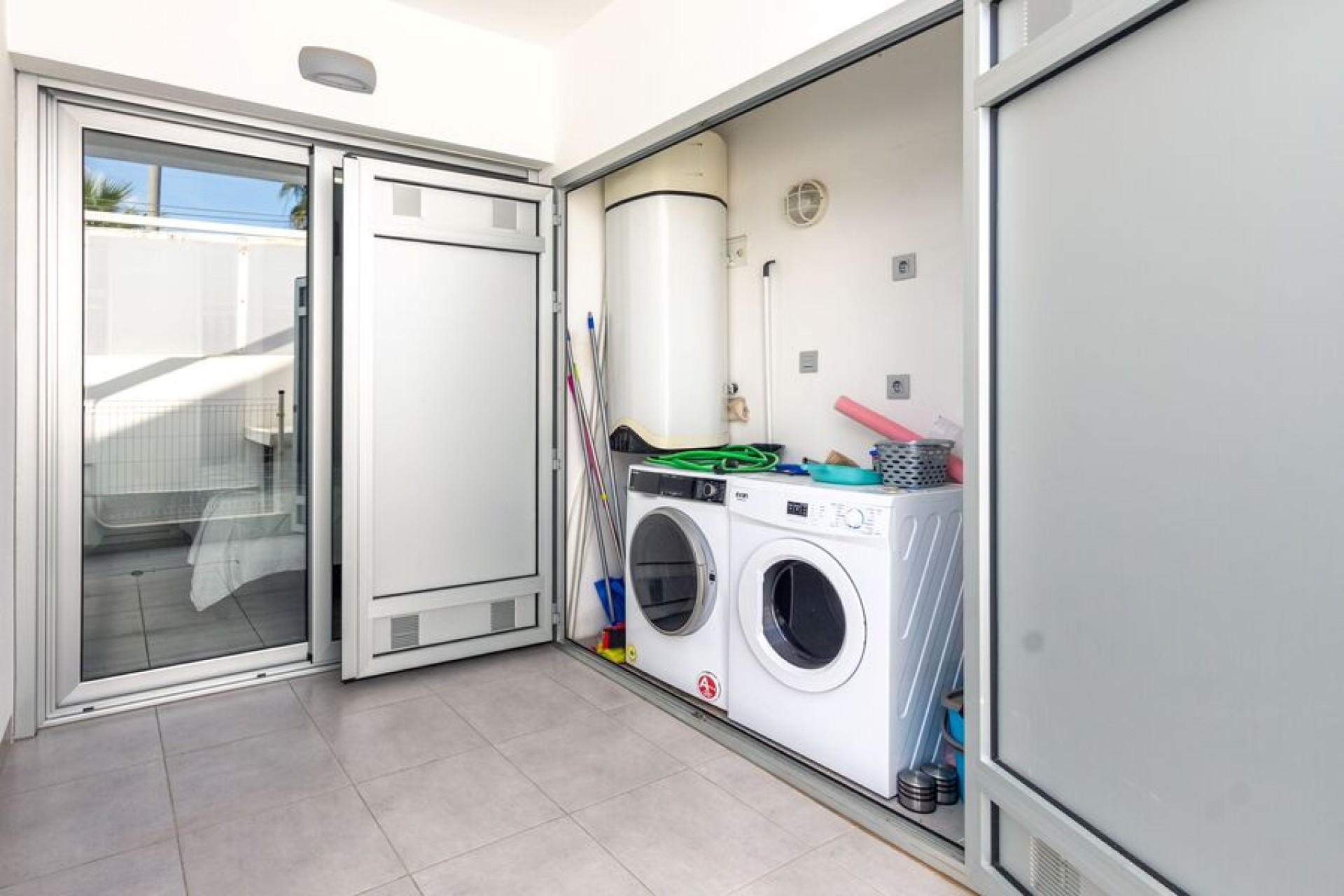 Brukt - Villa -
Daya Vieja - Costa Blanca