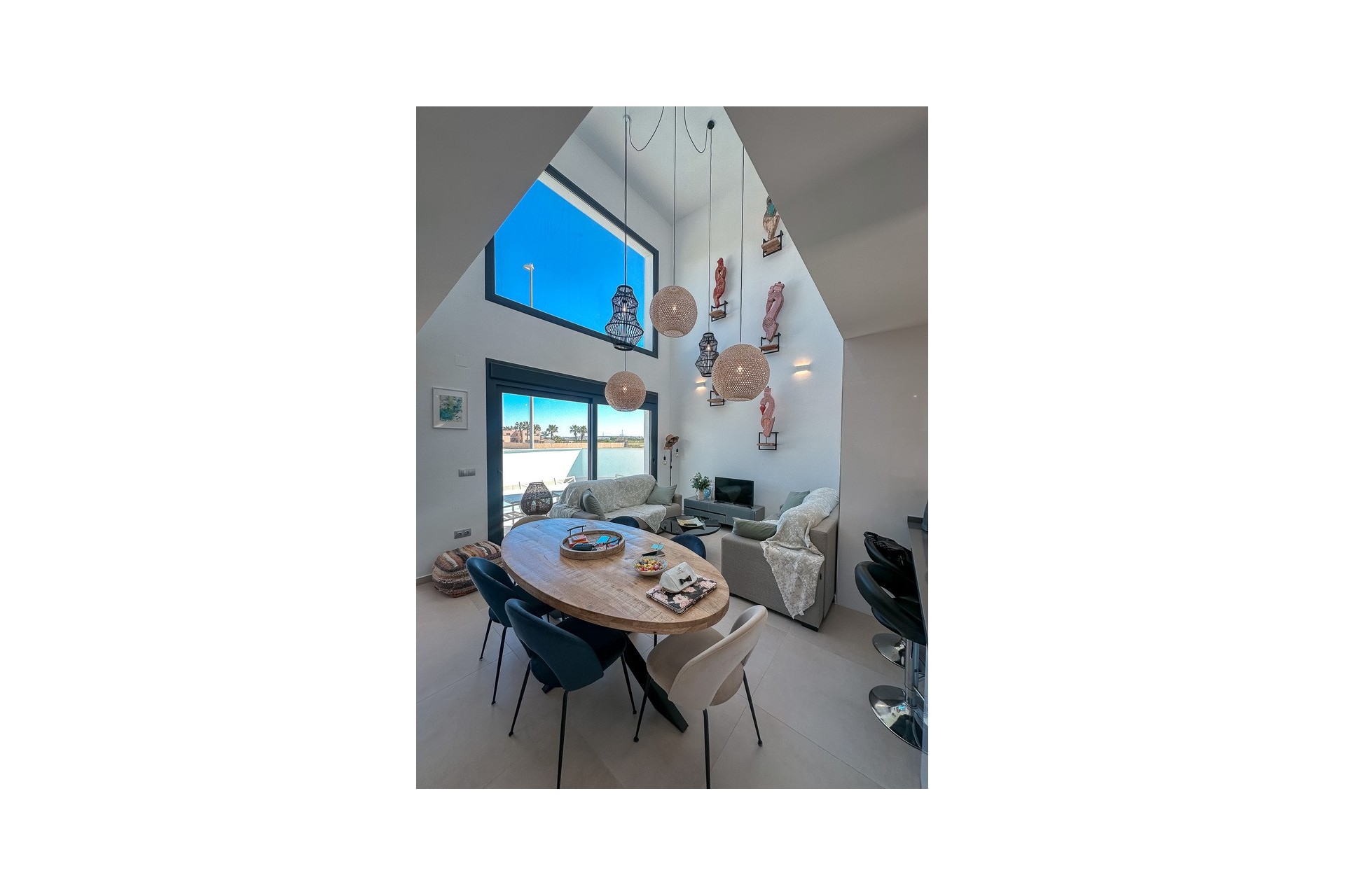 Brukt - Villa -
Daya Vieja