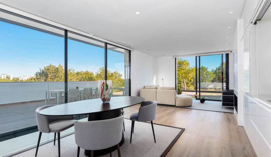 Brukt - Villa -
Dehesa de Campoamor - Costa Blanca