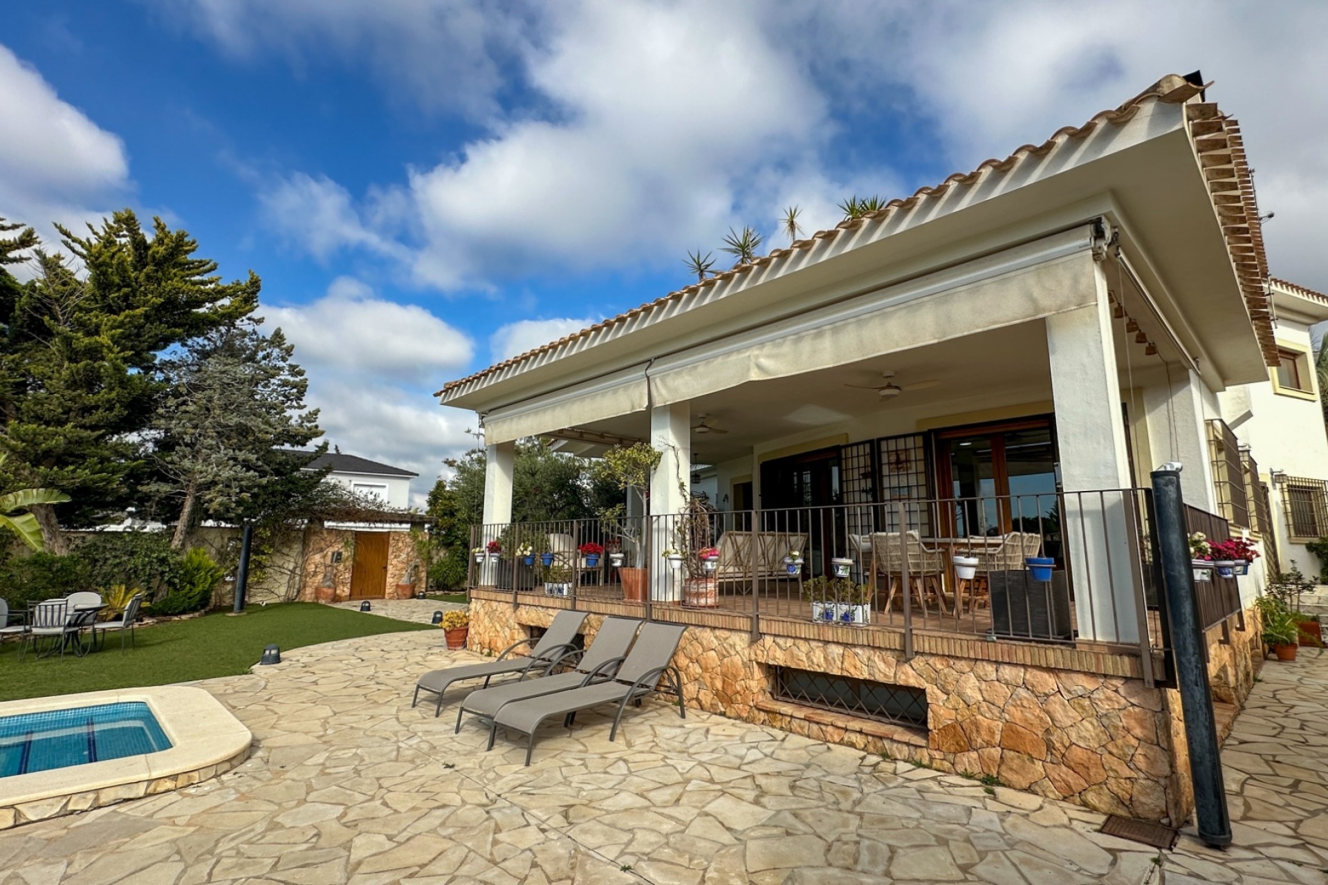 Brukt - Villa -
Dehesa de Campoamor - Costa Blanca