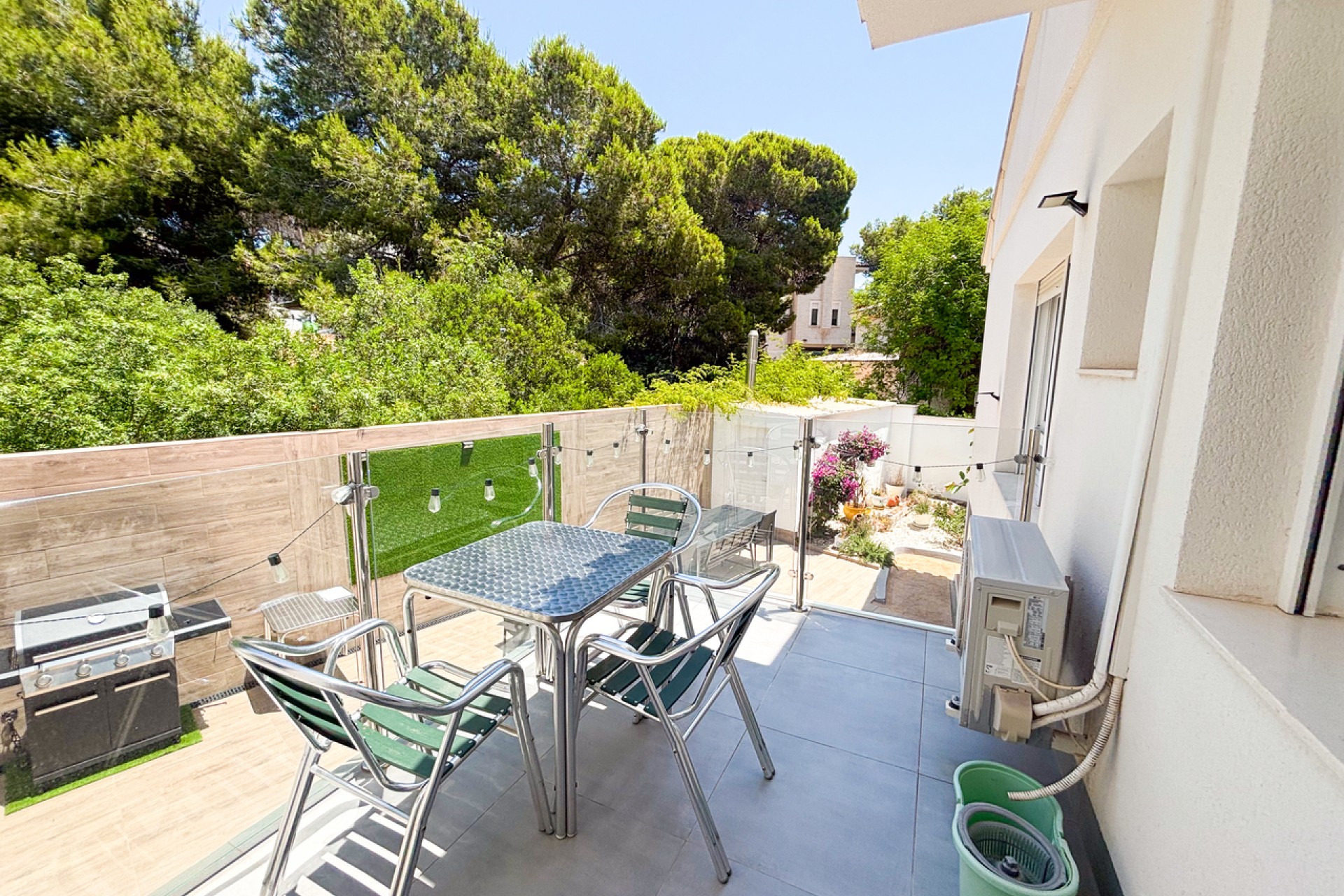 Brukt - Villa -
Dehesa de Campoamor - Costa Blanca