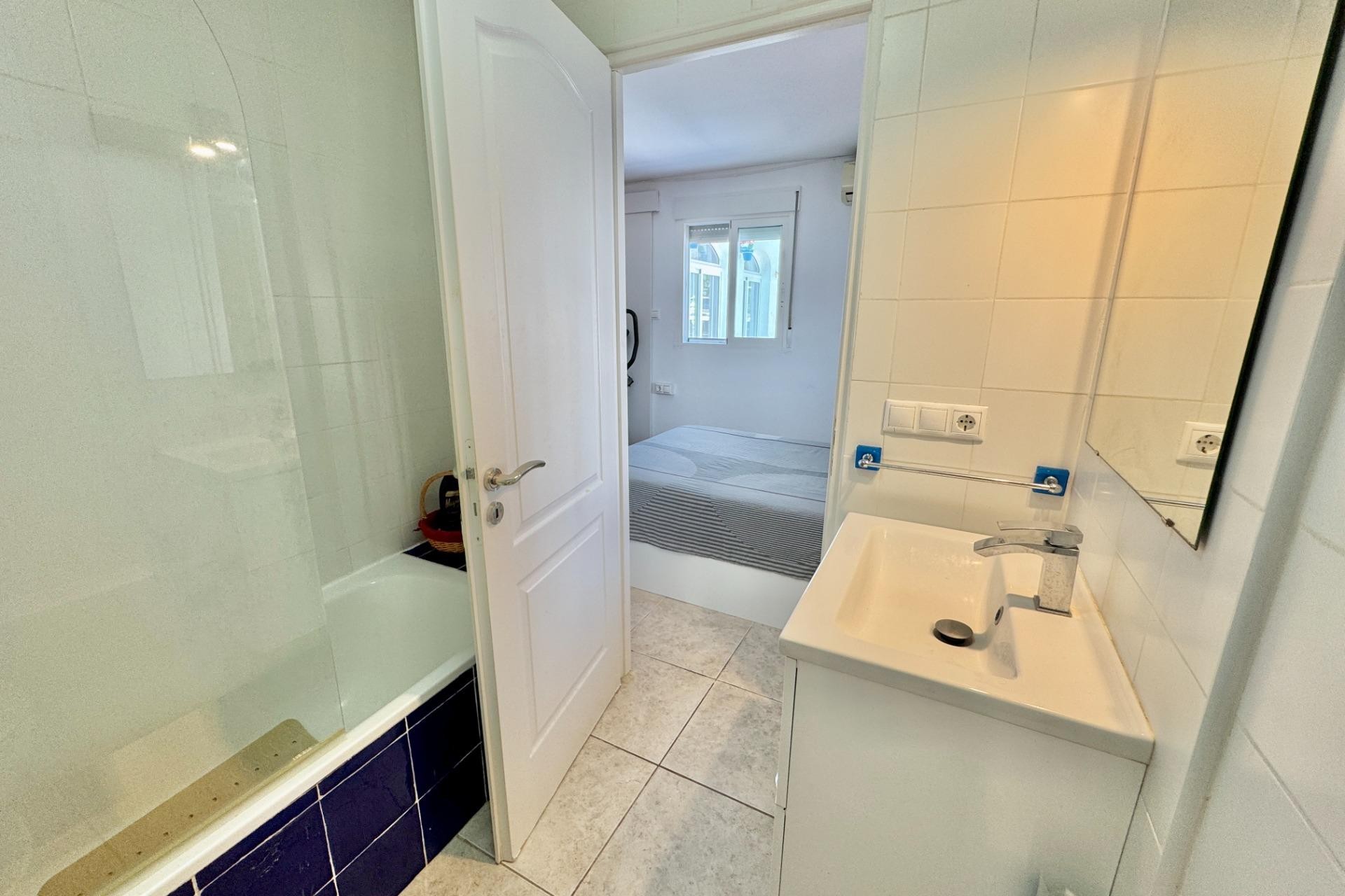 Brukt - Villa -
Dolores - Comunidad Valenciana