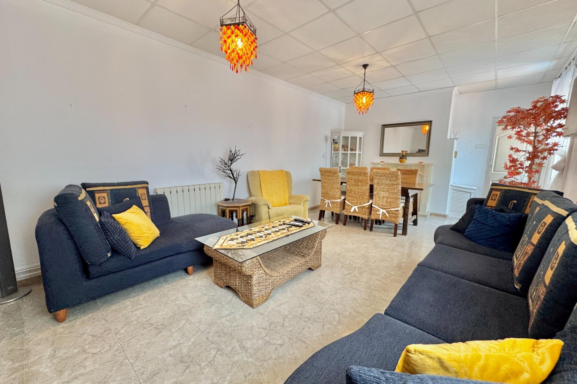 Brukt - Villa -
Dolores - Comunidad Valenciana