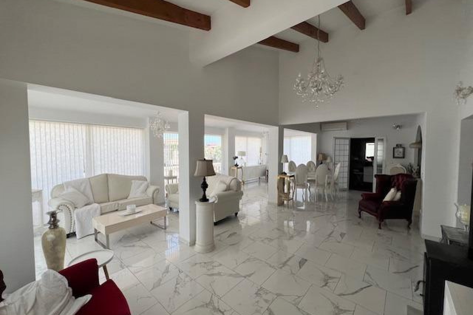 Brukt - Villa -
Dolores - Comunidad Valenciana