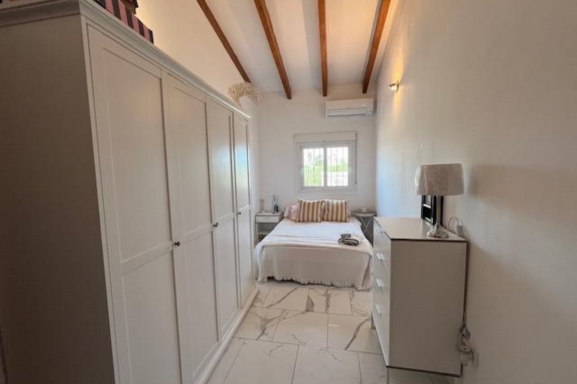 Brukt - Villa -
Dolores - Comunidad Valenciana