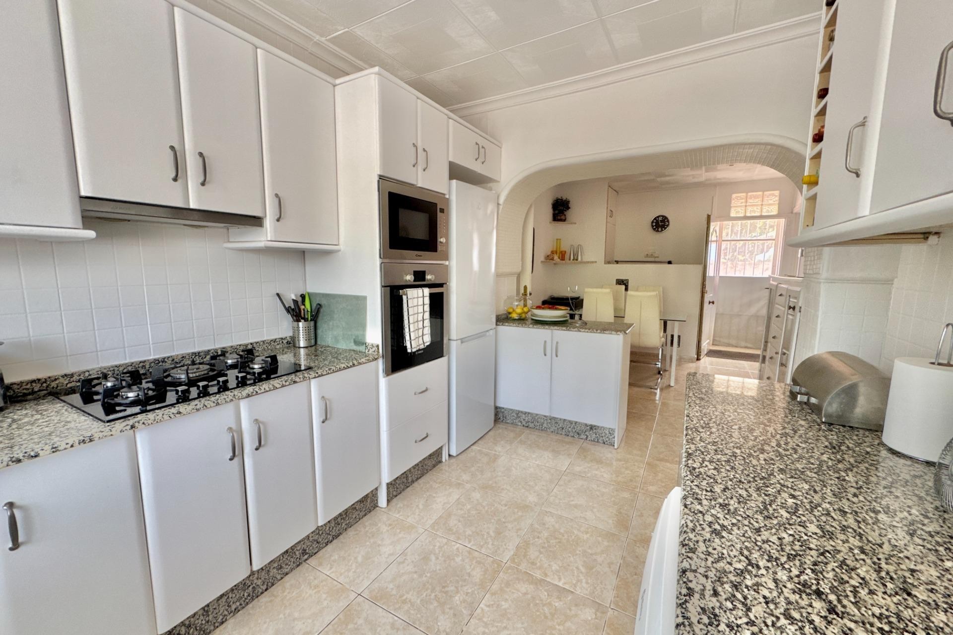Brukt - Villa -
Dolores - Comunidad Valenciana
