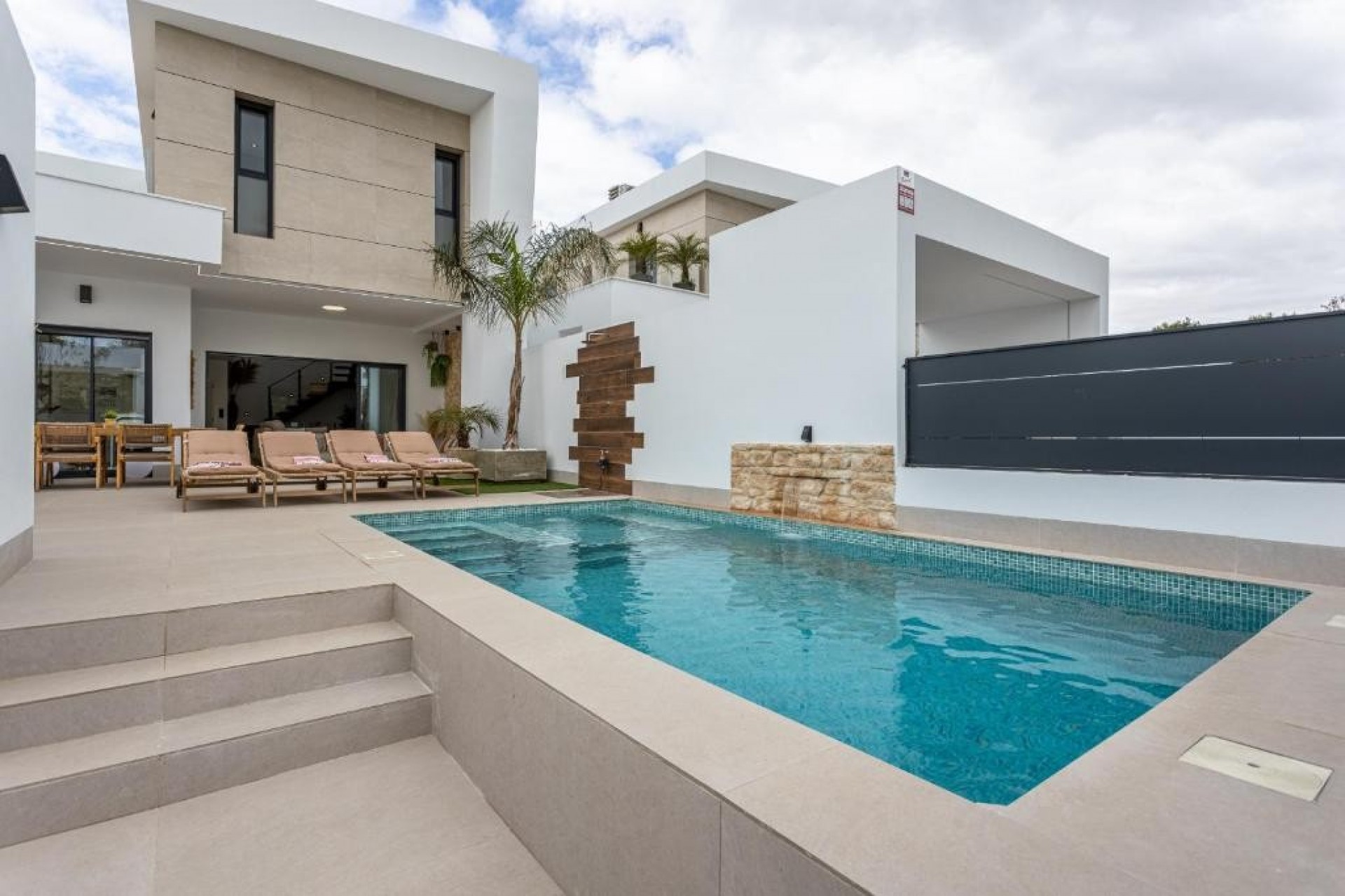 Brukt - Villa -
Dolores - Costa Blanca
