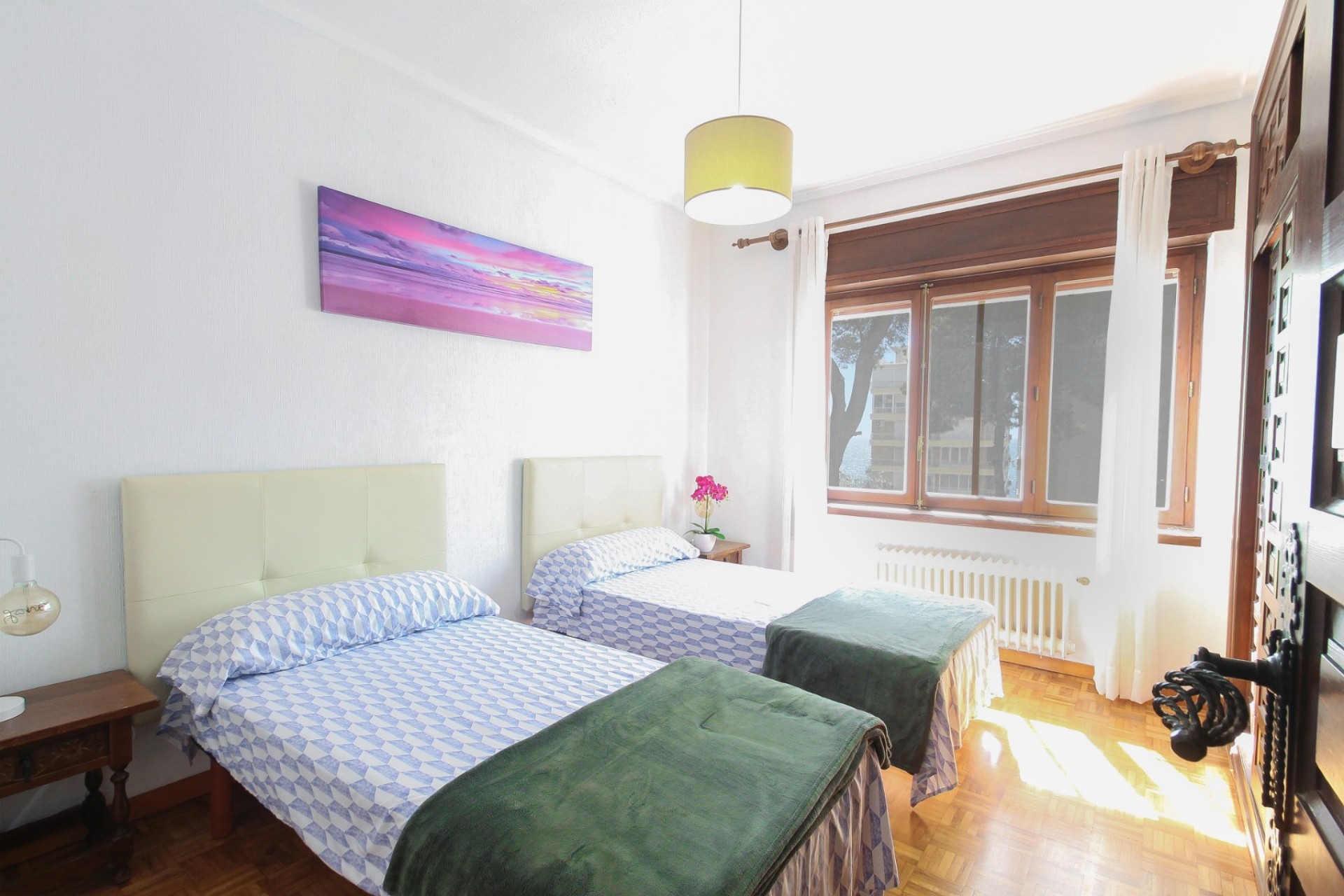 Brukt - Villa -
El Campello - Costa Blanca