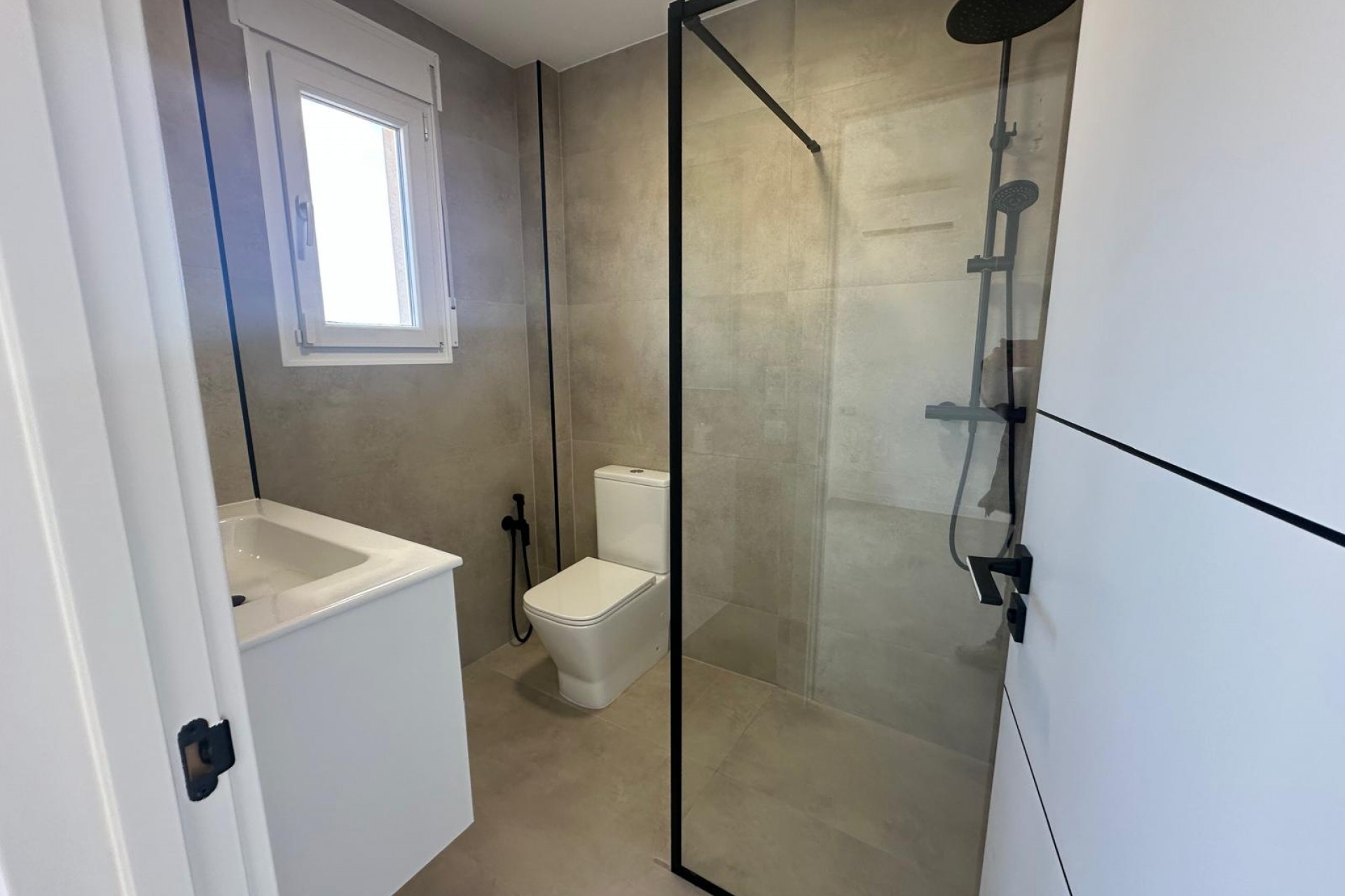 Brukt - Villa -
El Campello - Costa Blanca