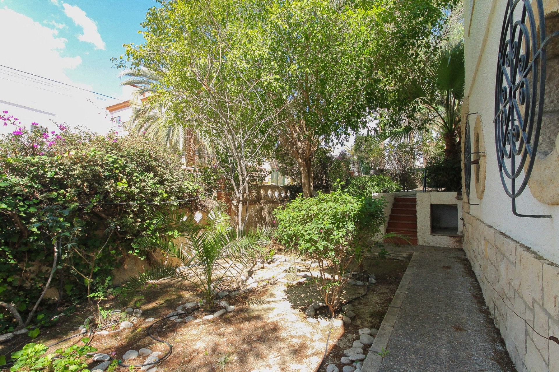 Brukt - Villa -
El Campello - Costa Blanca
