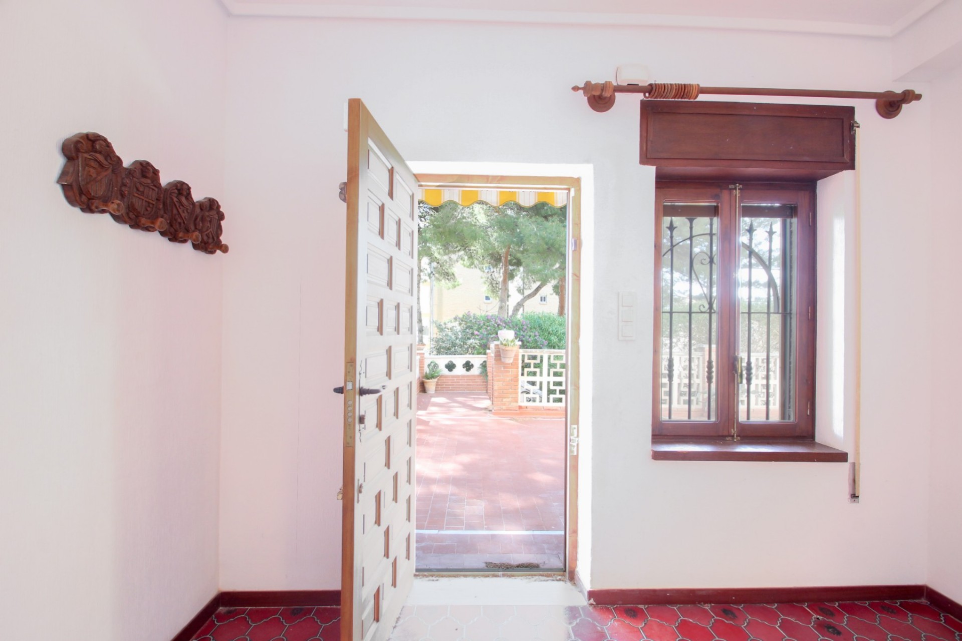 Brukt - Villa -
El Campello - Costa Blanca