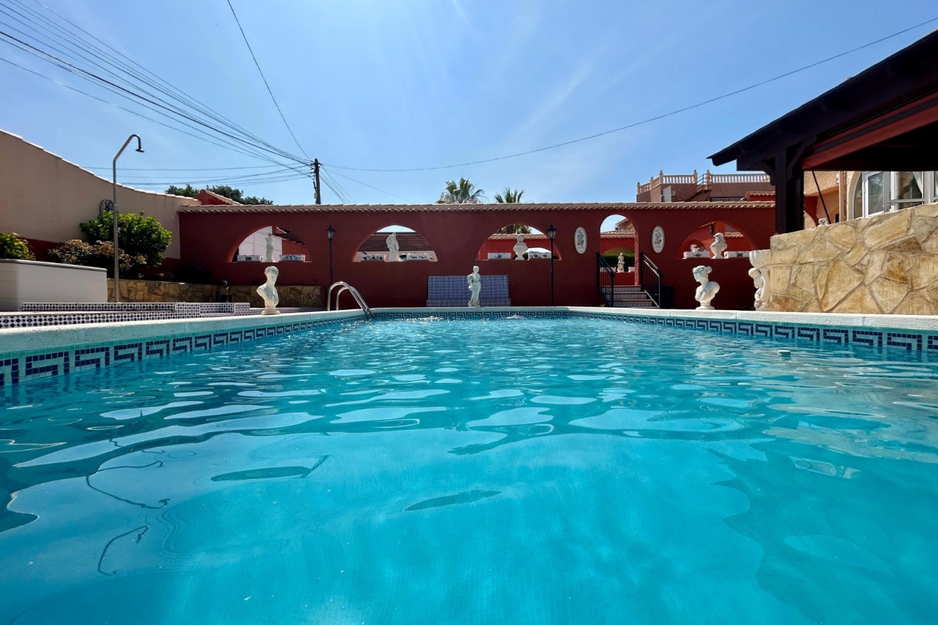 Brukt - Villa -
El Chaparral - Inland