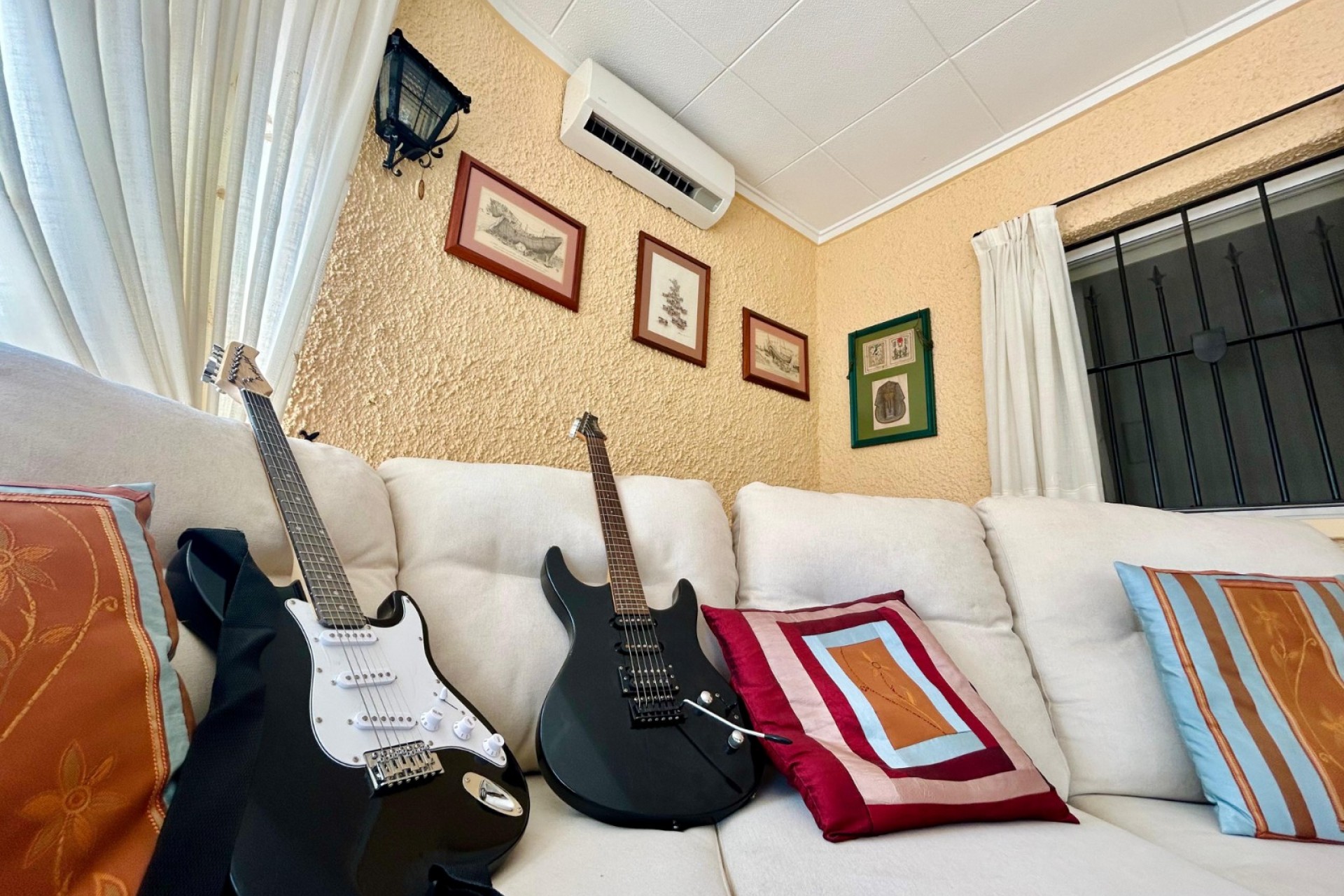 Brukt - Villa -
El Chaparral - Inland