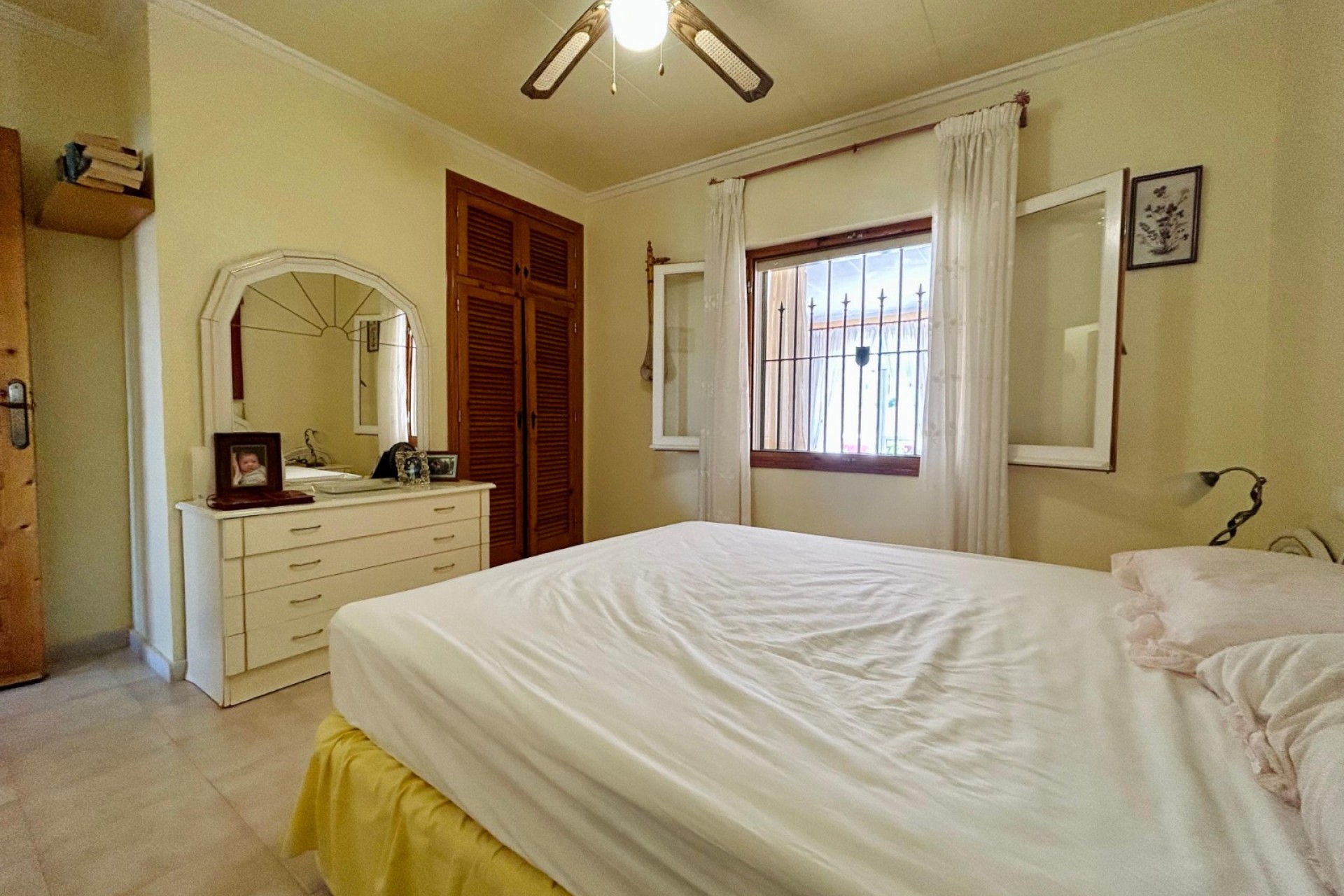 Brukt - Villa -
El Chaparral - Inland