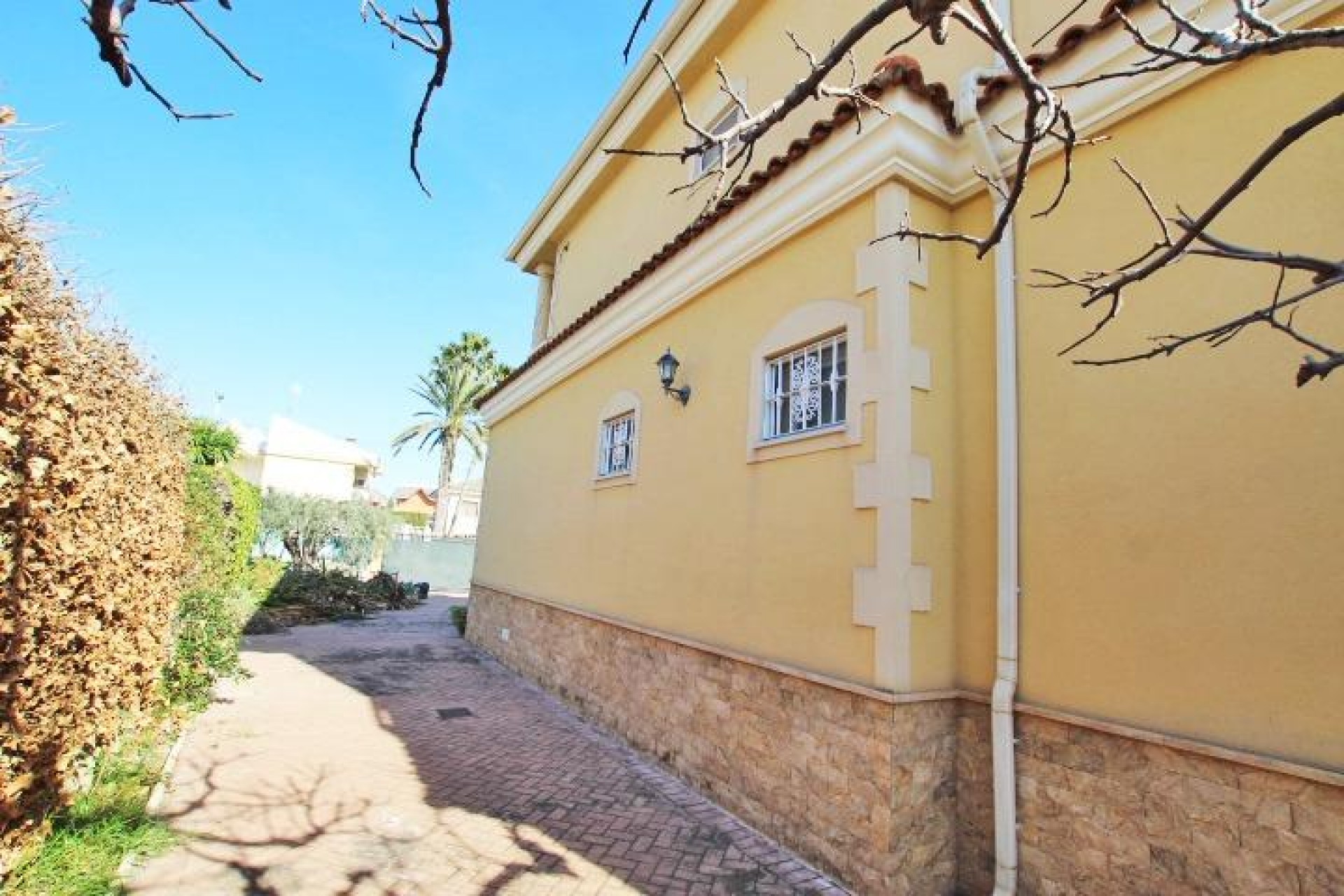 Brukt - Villa -
Elche - Altabix