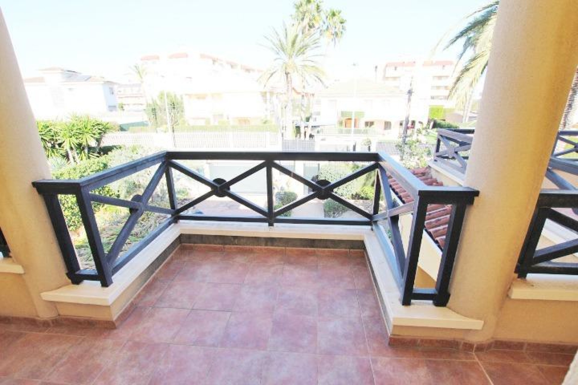 Brukt - Villa -
Elche - Altabix