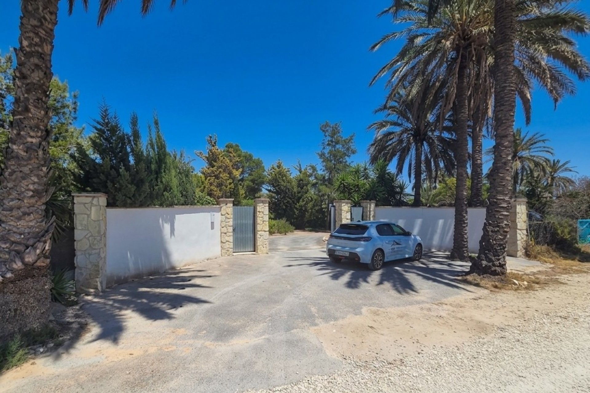 Brukt - Villa -
Elche - Costa Blanca