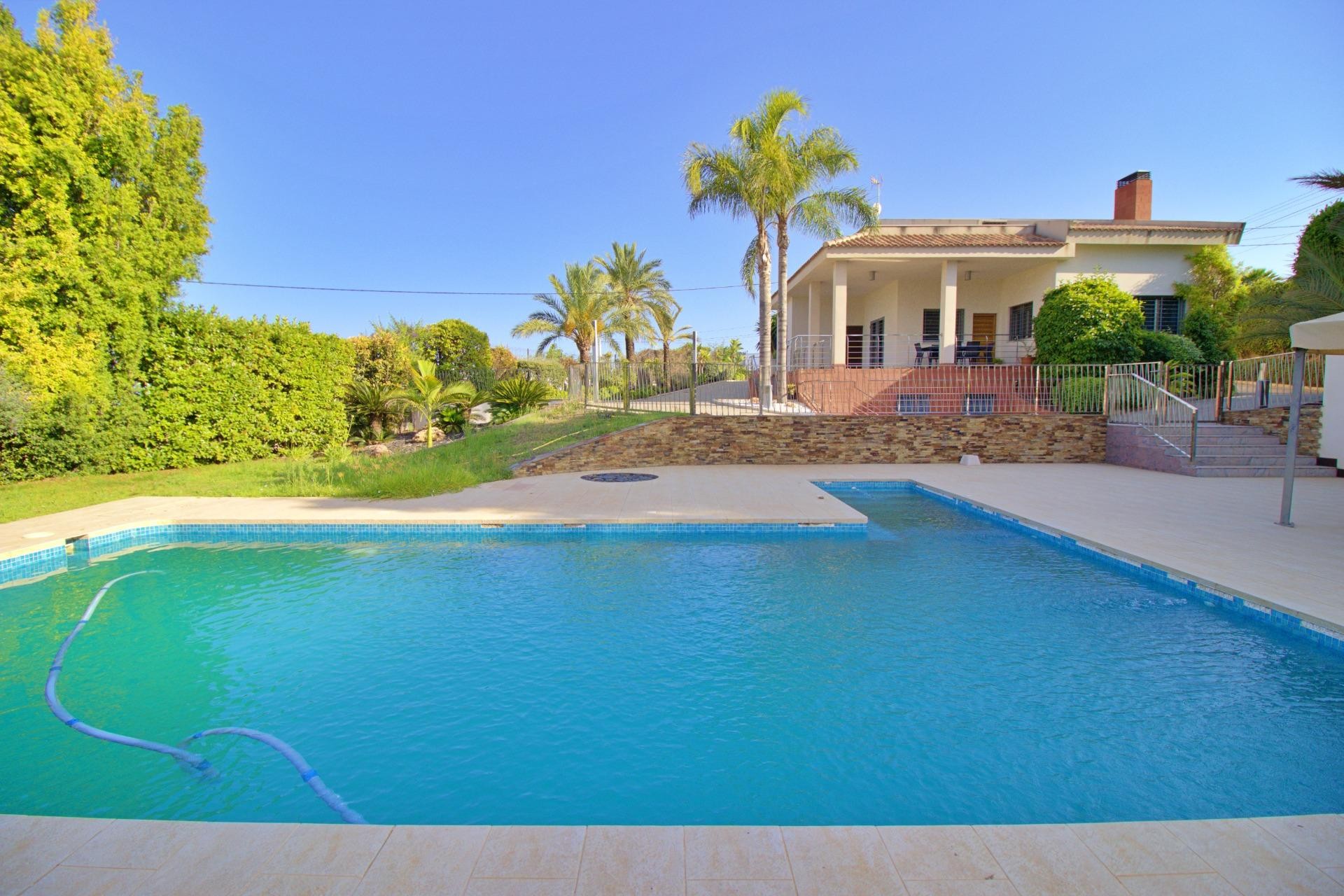 Brukt - Villa -
Elche Pedanías - Peña las Águilas