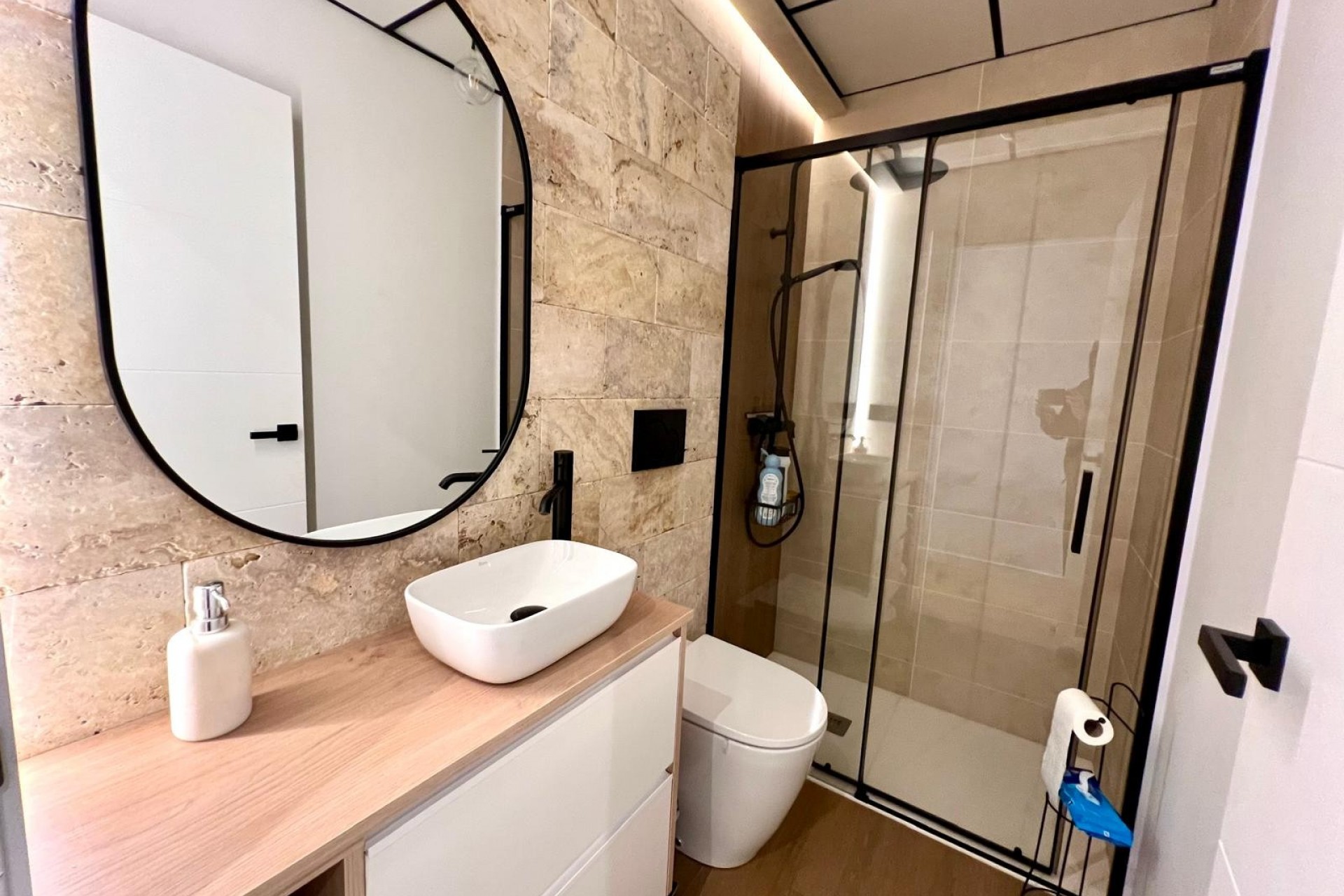 Brukt - Villa -
Elda - Inland