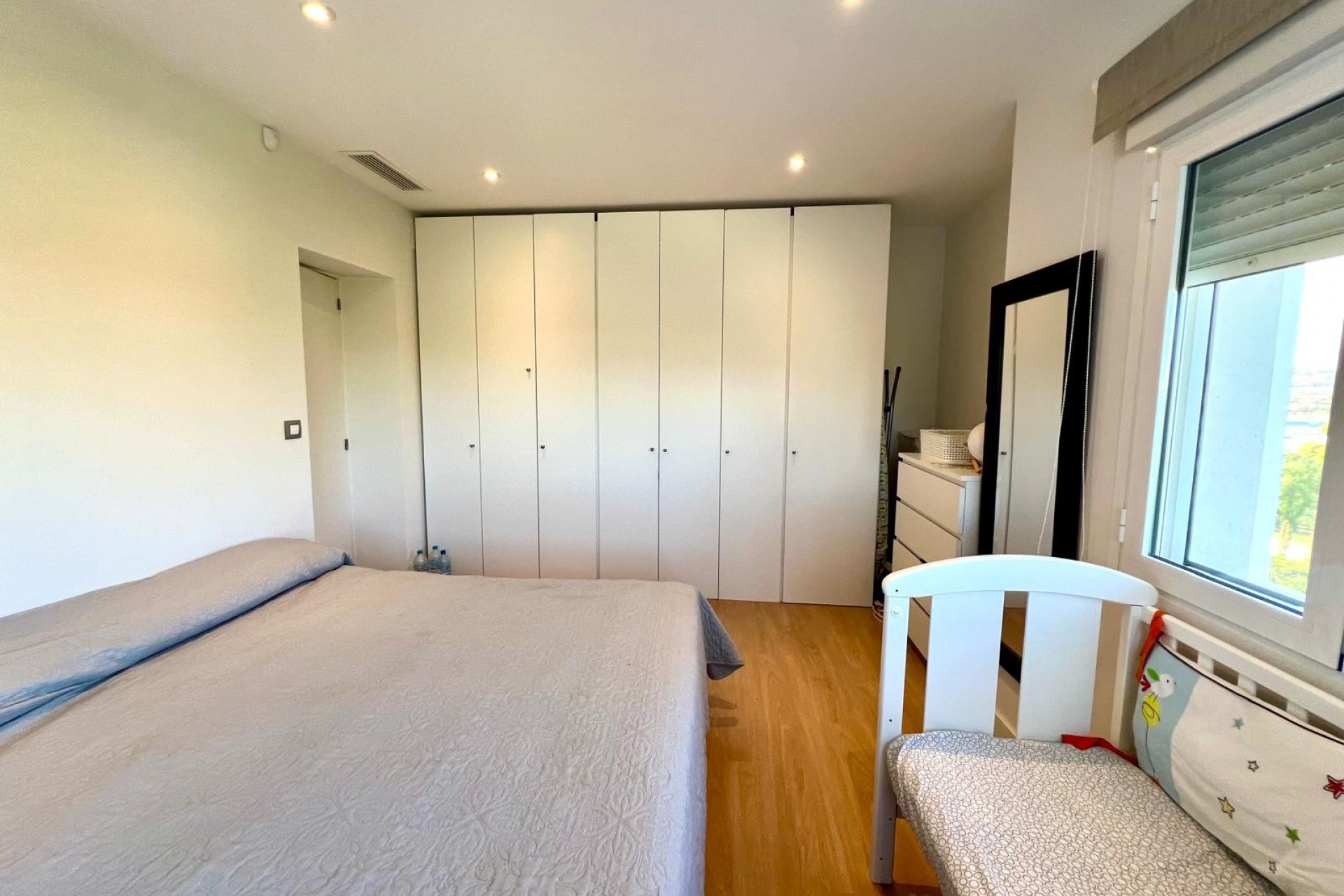 Brukt - Villa -
Elda - Inland