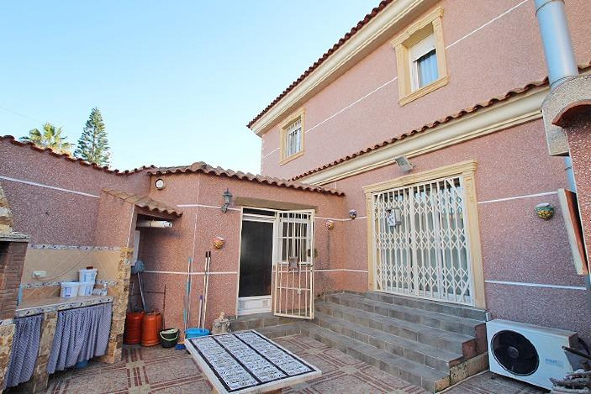 Brukt - Villa -
Formentera del Segura - C- Cooperativa