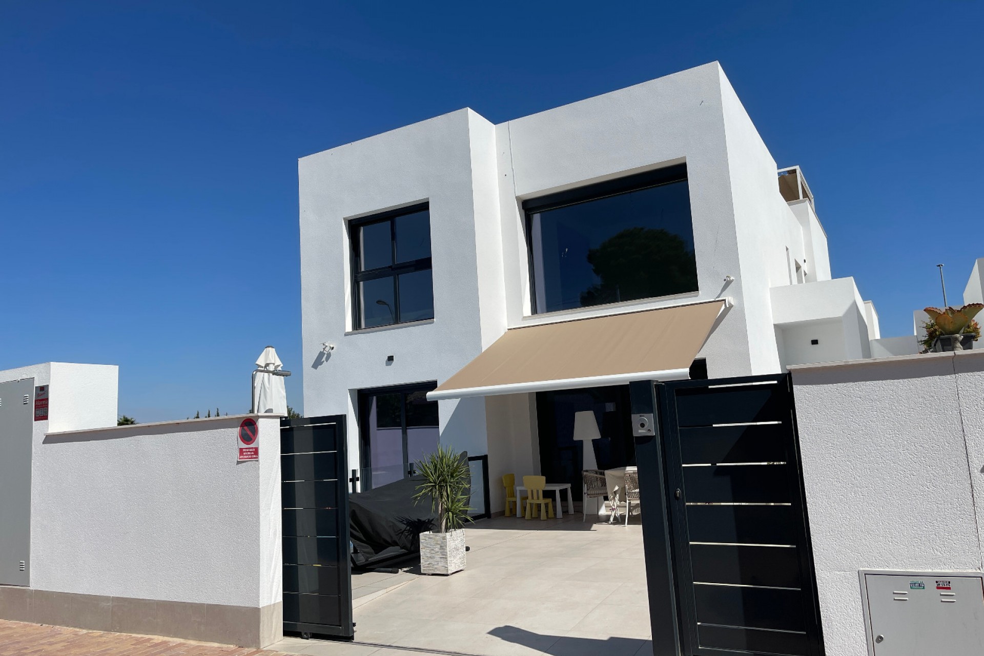Brukt - Villa -
Formentera del Segura - Costa Blanca