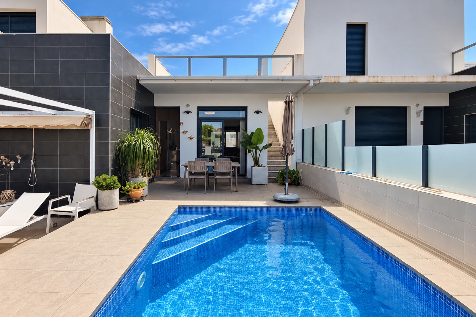 Brukt - Villa -
Formentera del Segura - Costa Blanca