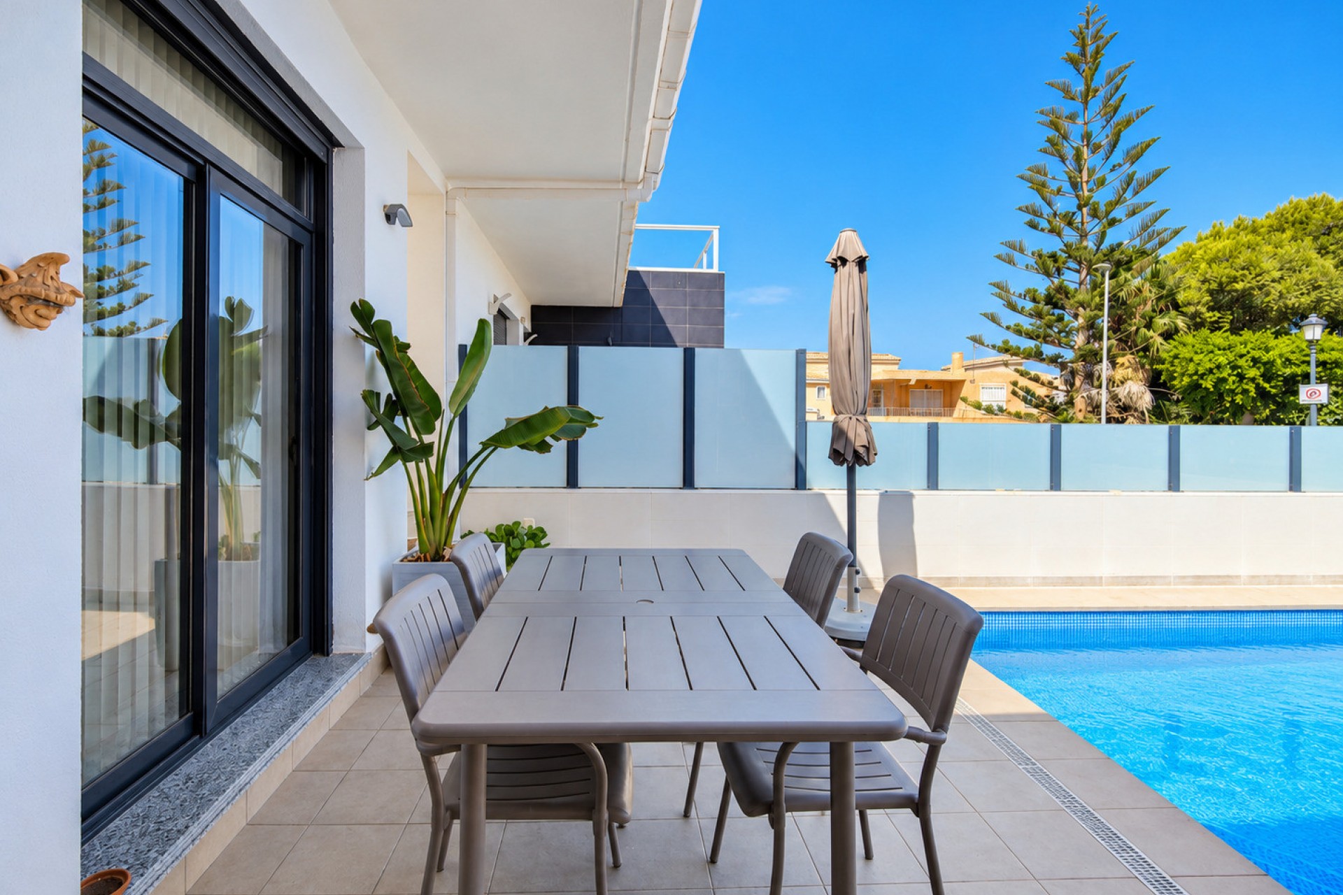Brukt - Villa -
Formentera del Segura - Costa Blanca