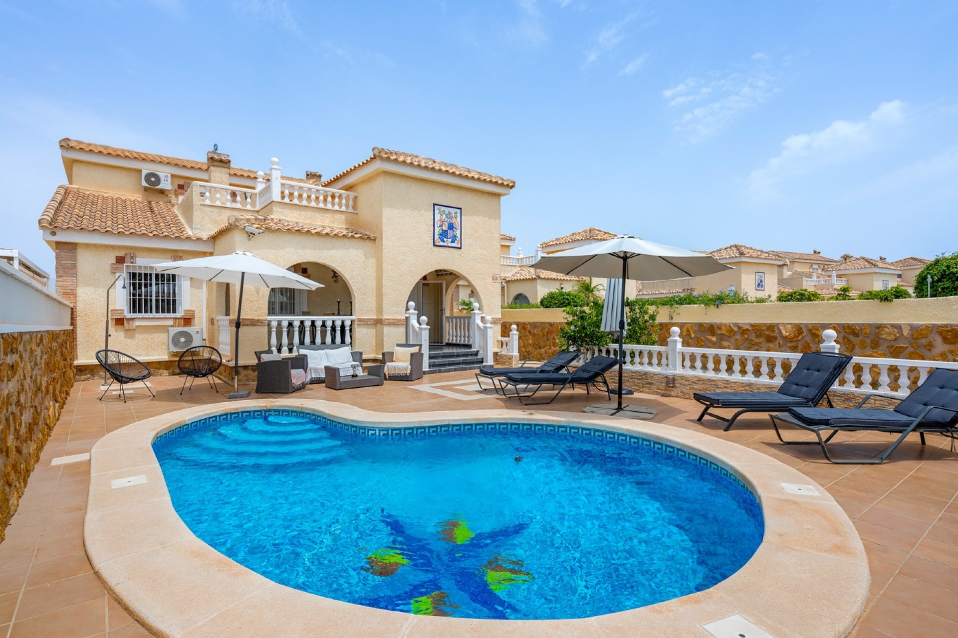 Brukt - Villa -
Gran Alacant - Costa Blanca