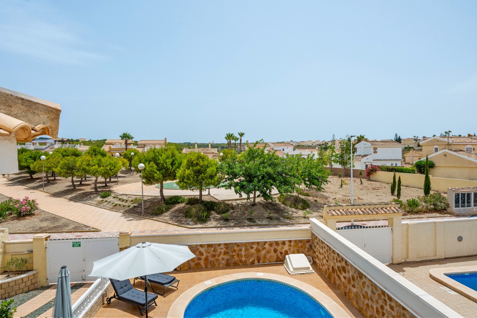 Brukt - Villa -
Gran Alacant - Costa Blanca