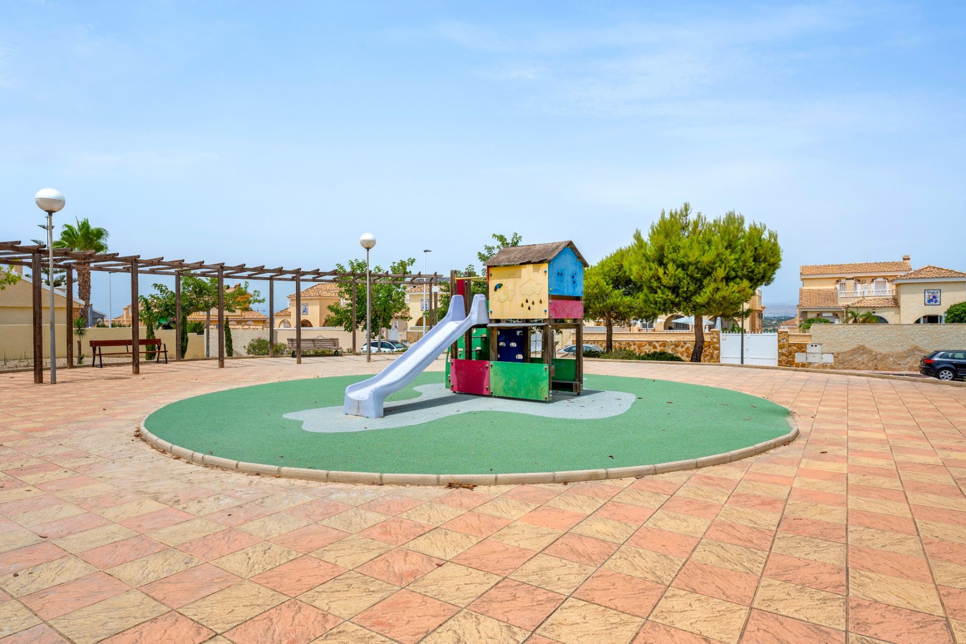 Brukt - Villa -
Gran Alacant - Costa Blanca