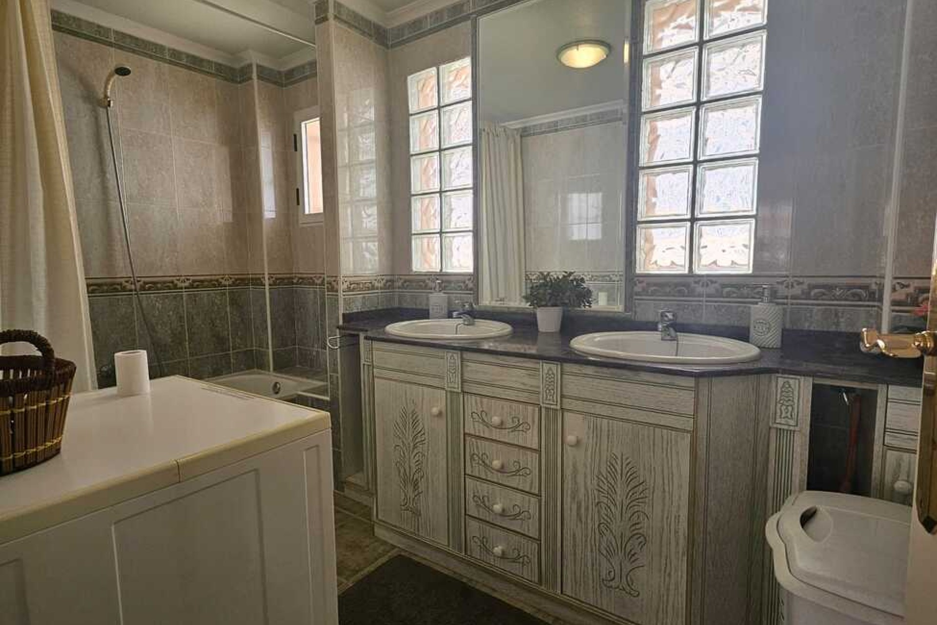 Brukt - Villa -
Guardamar del Segura - Campomar