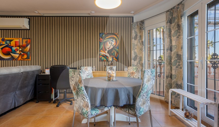 Brukt - Villa -
Guardamar del Segura - El Raso