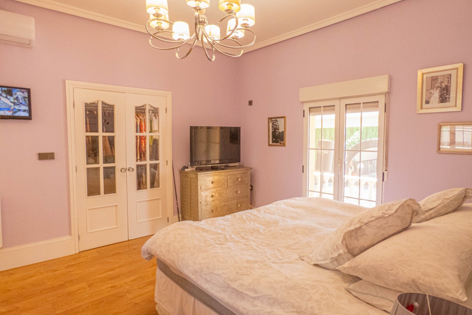 Brukt - Villa -
Heredades - Costa Blanca