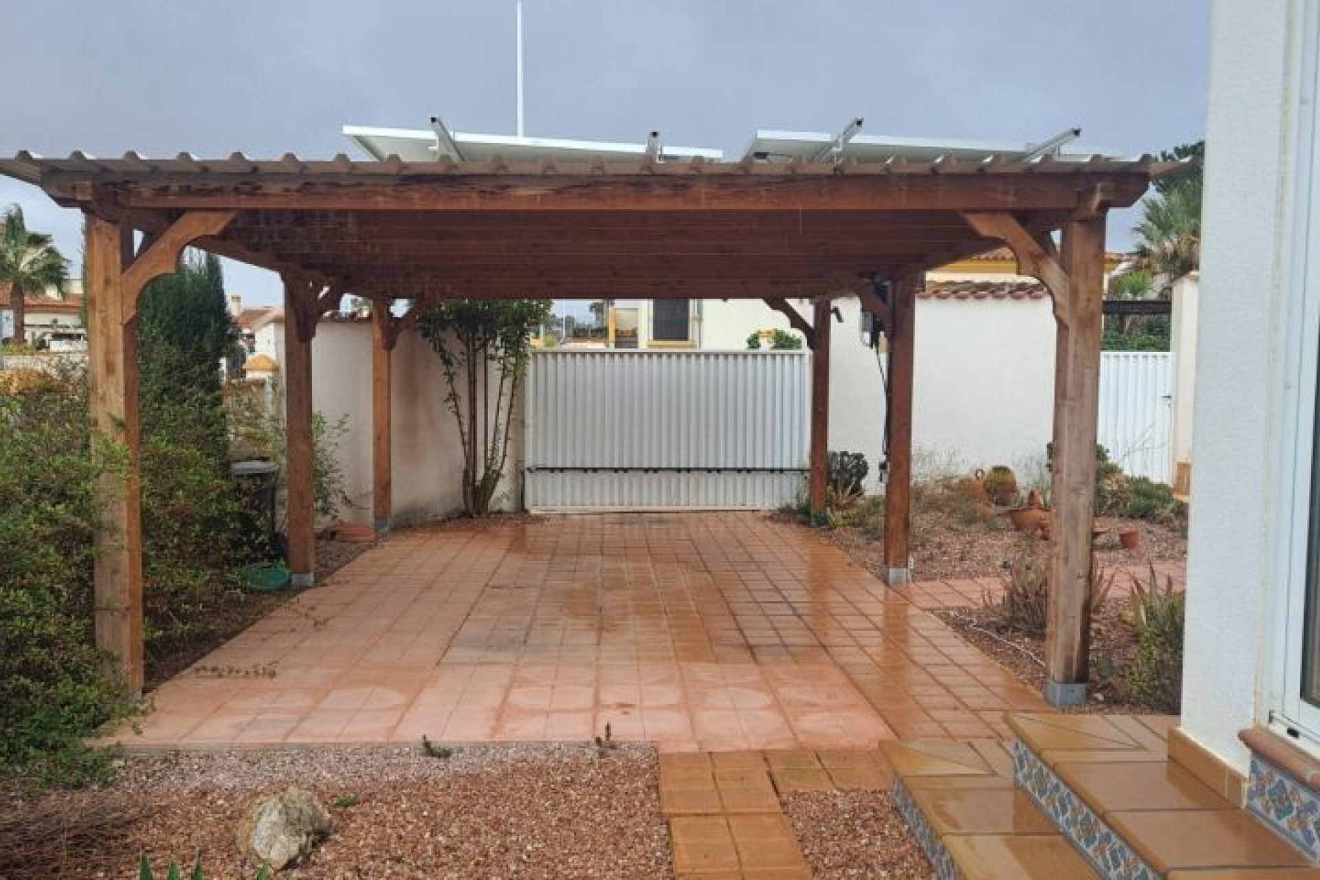 Brukt - Villa -
Hondón de las Nieves - Inland