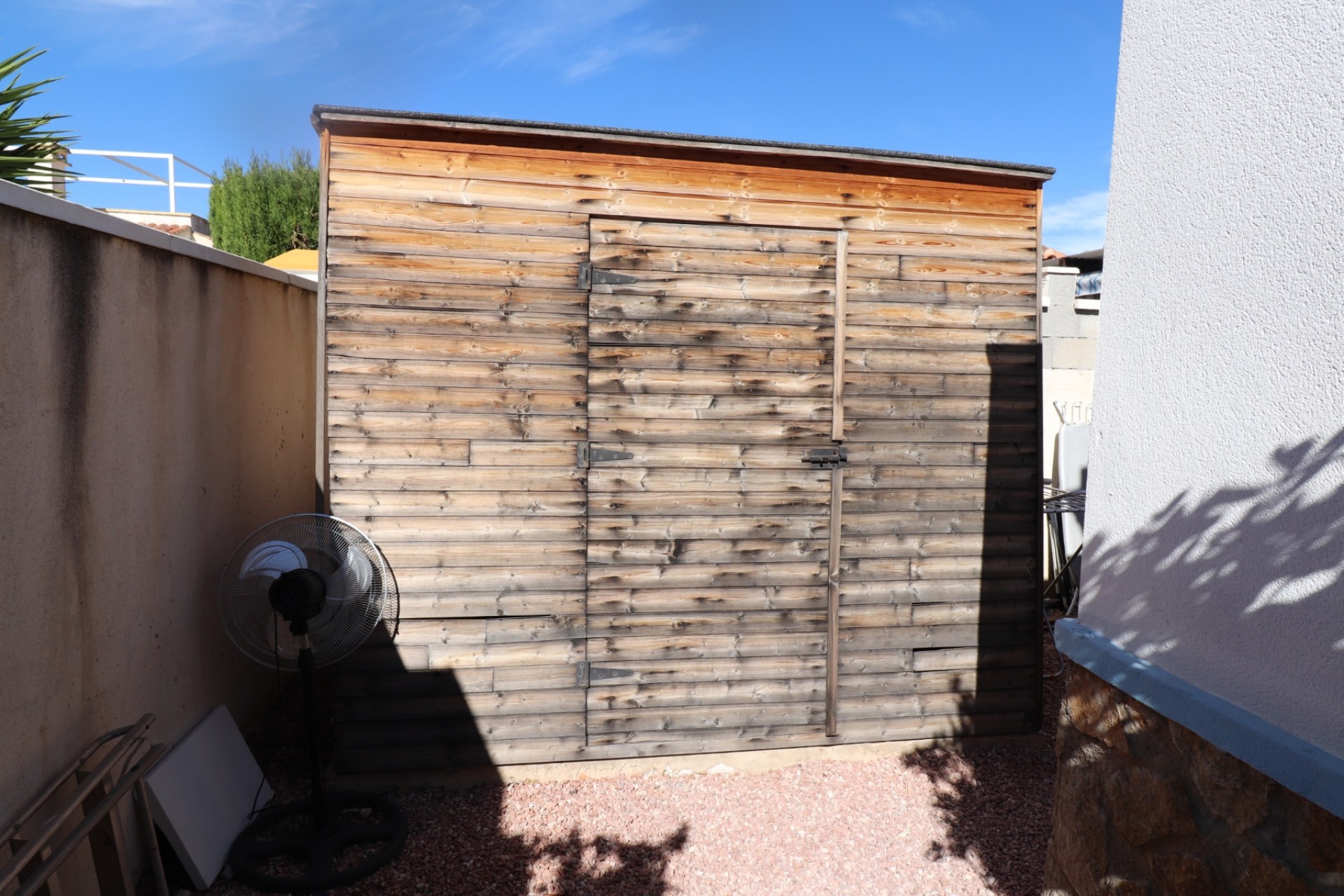 Brukt - Villa -
Hondón de las Nieves - Inland