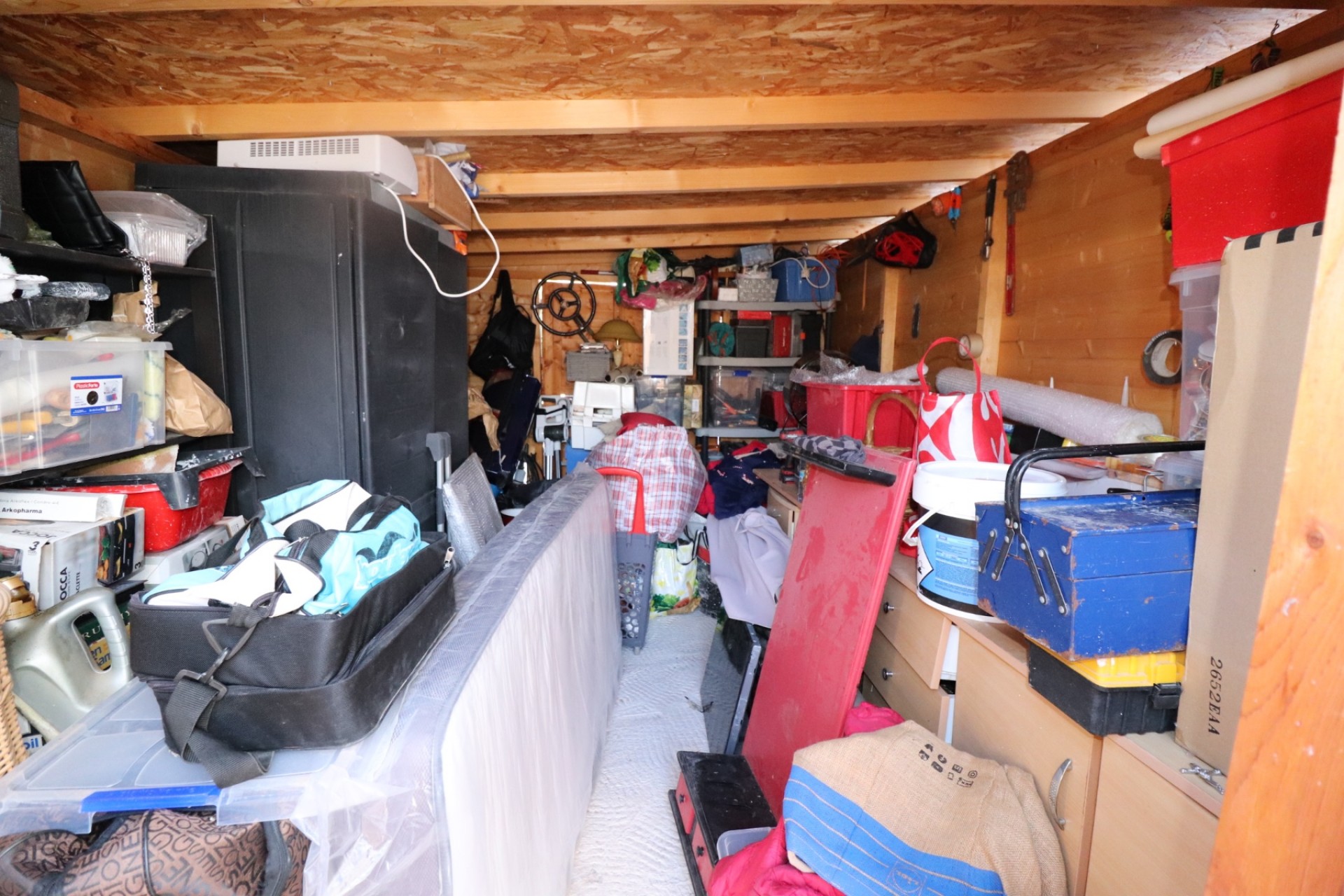 Brukt - Villa -
Hondón de las Nieves - Inland